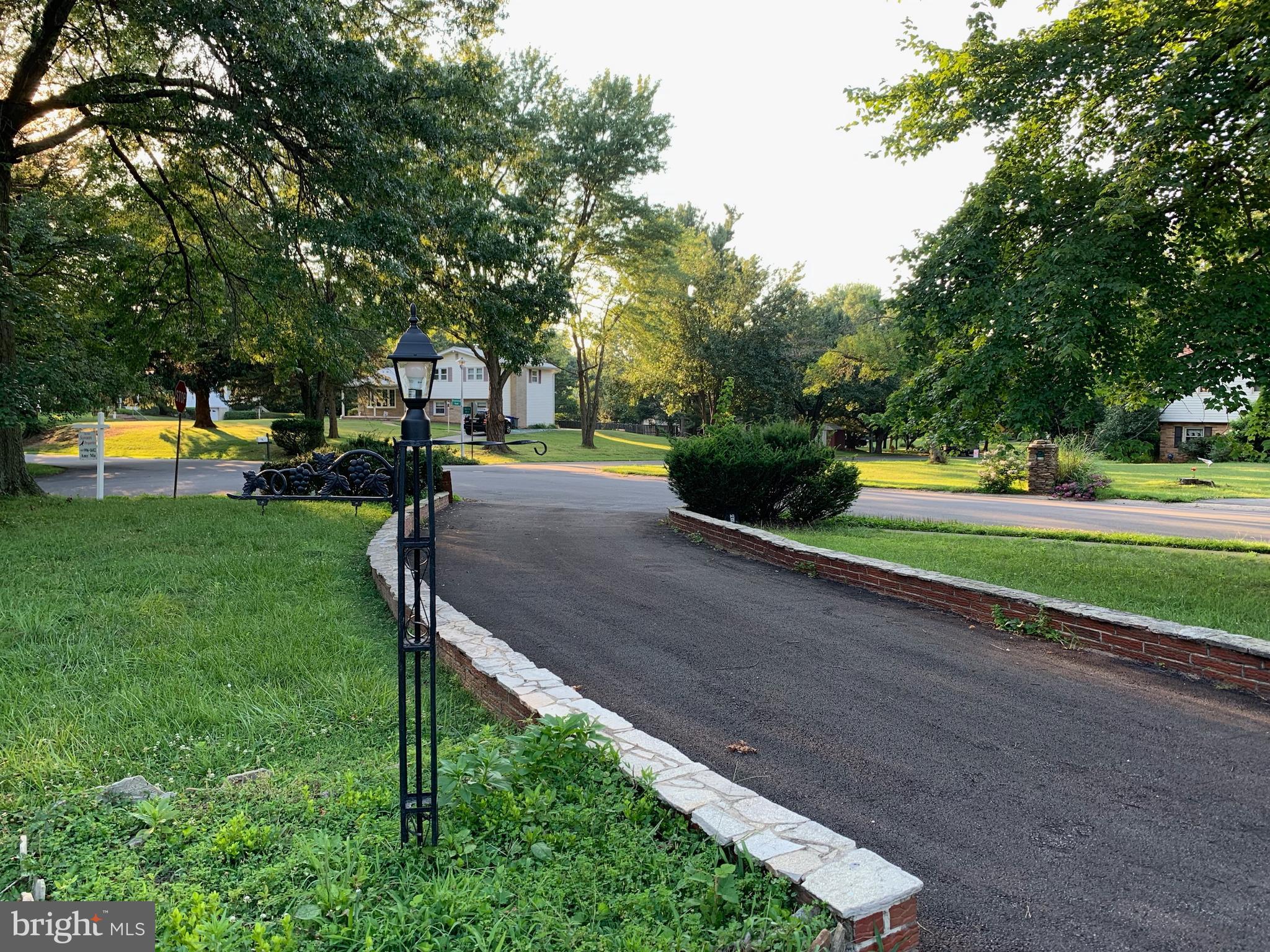 BROOKWOOD FARMS - Residential