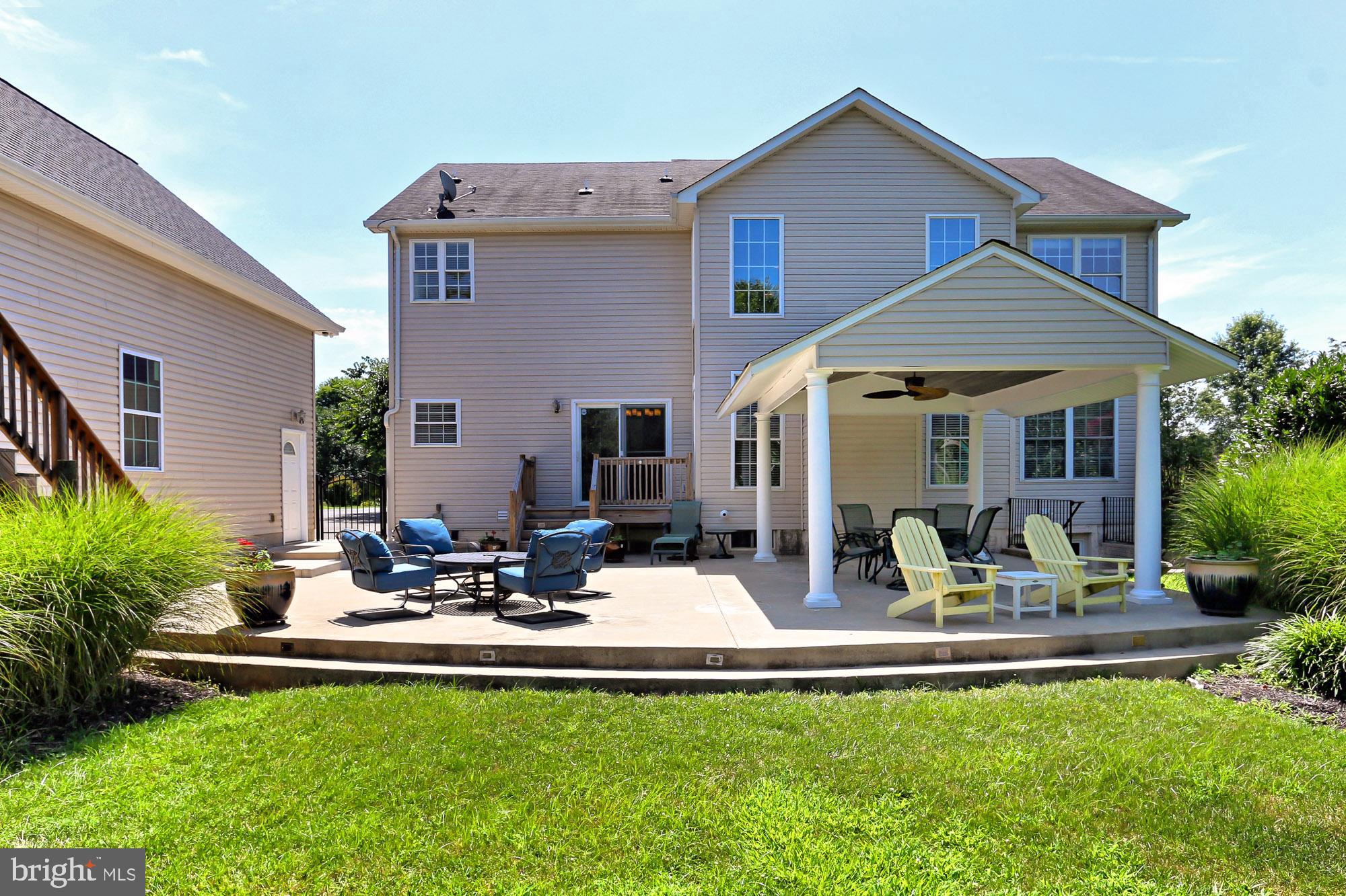 LAKE WHIPPOORWILL - Residential