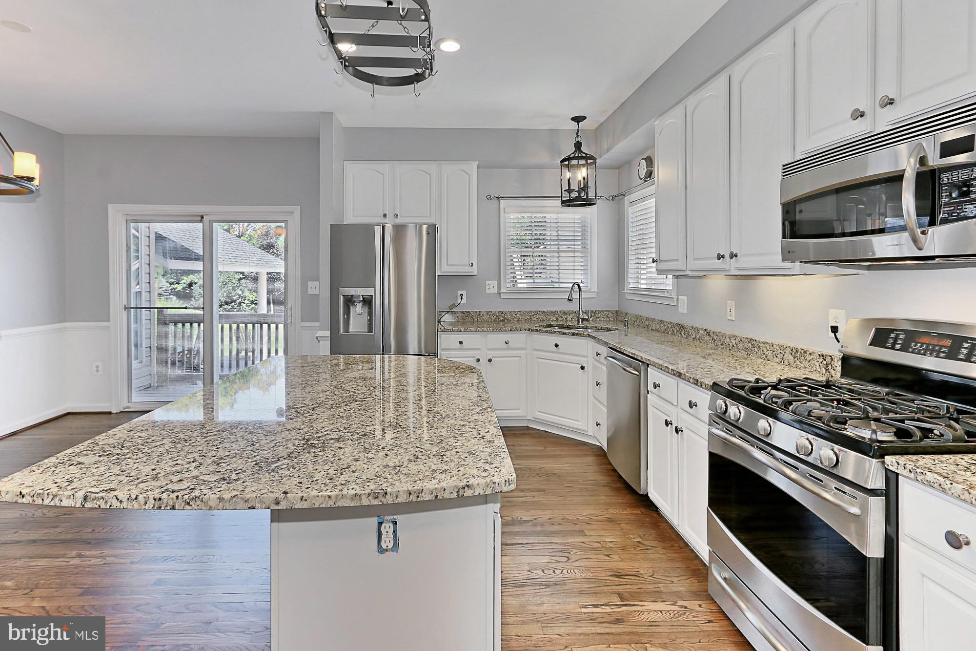 LAKE WHIPPOORWILL - Residential