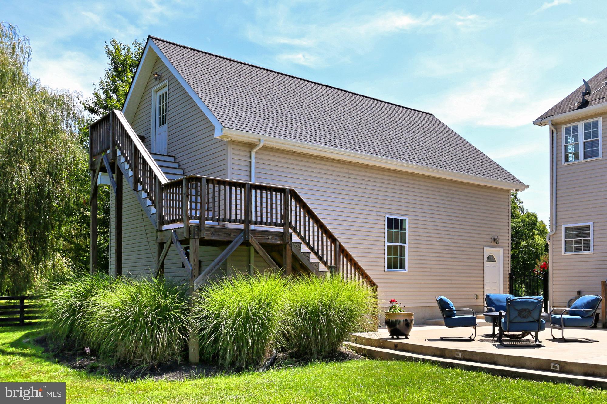 LAKE WHIPPOORWILL - Residential