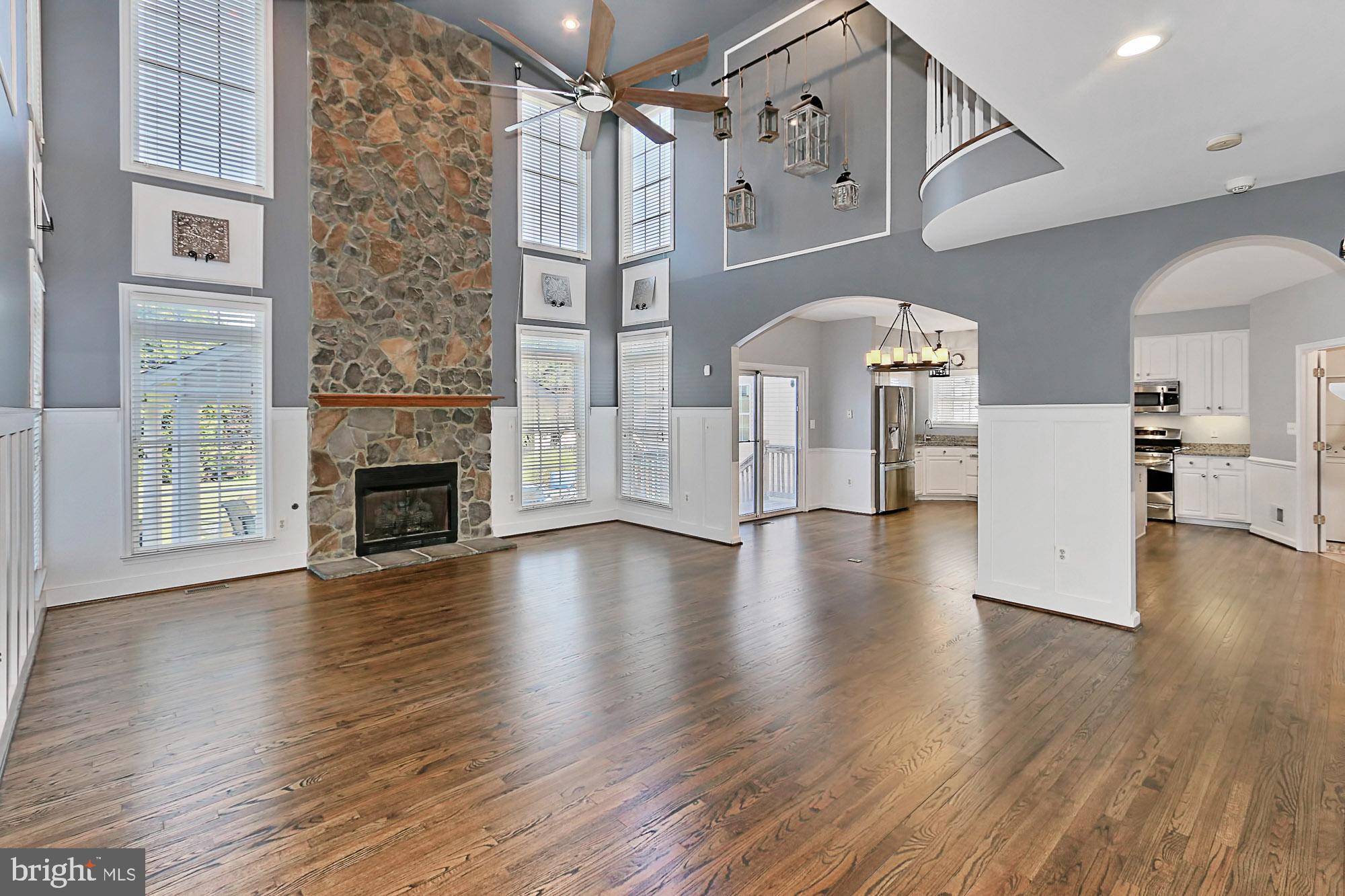 LAKE WHIPPOORWILL - Residential