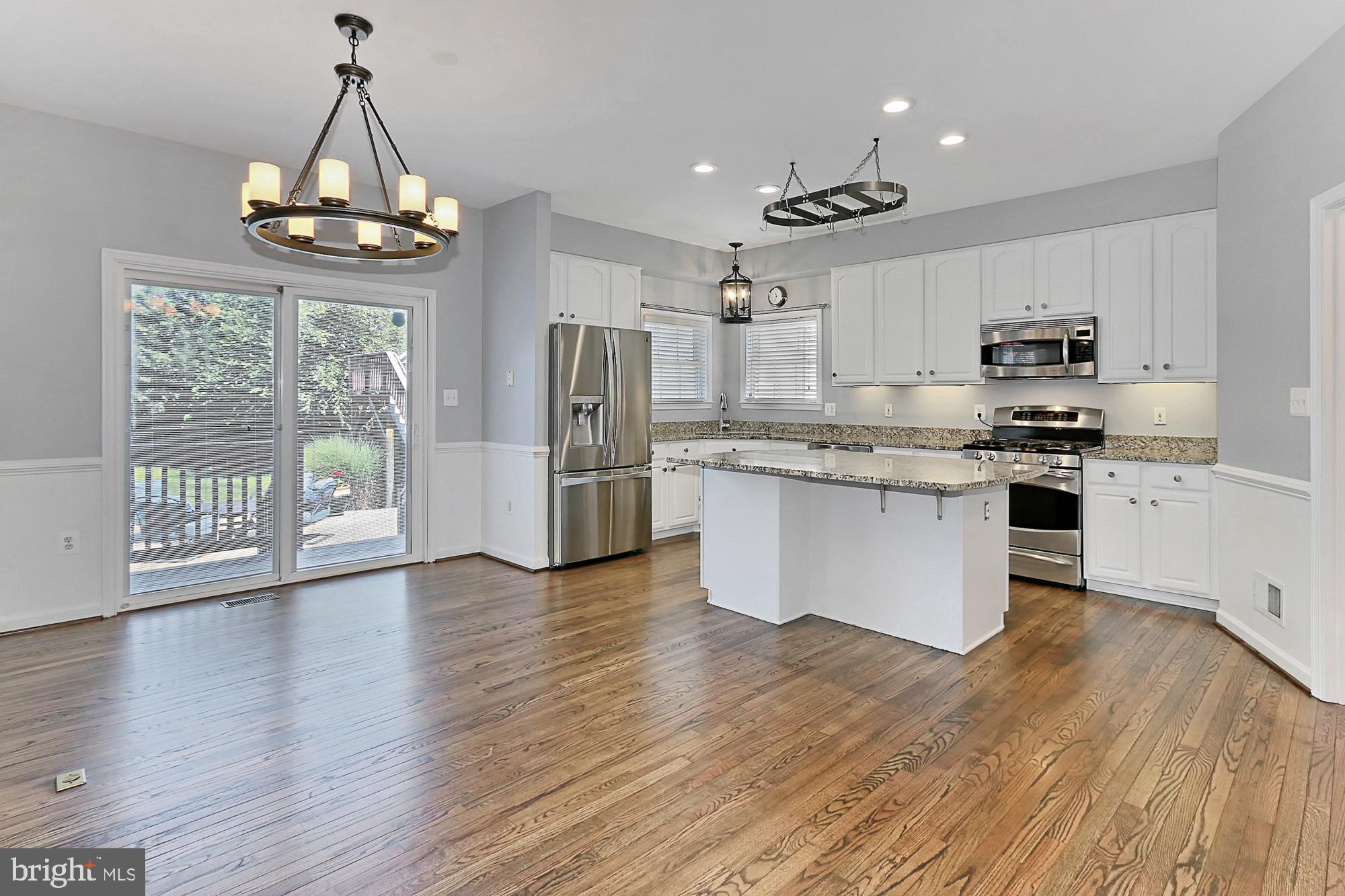 LAKE WHIPPOORWILL - Residential