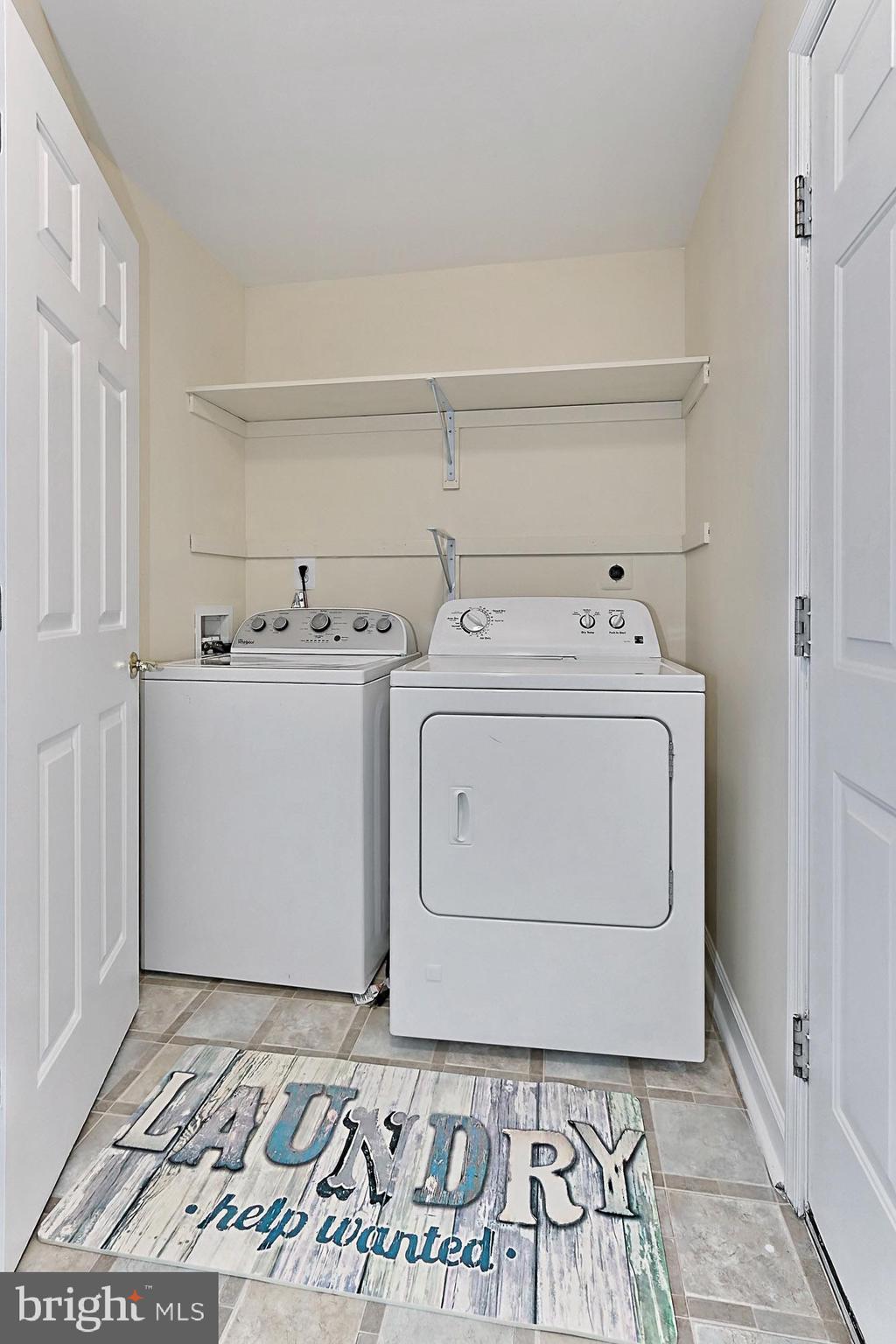 LAKE WHIPPOORWILL - Residential