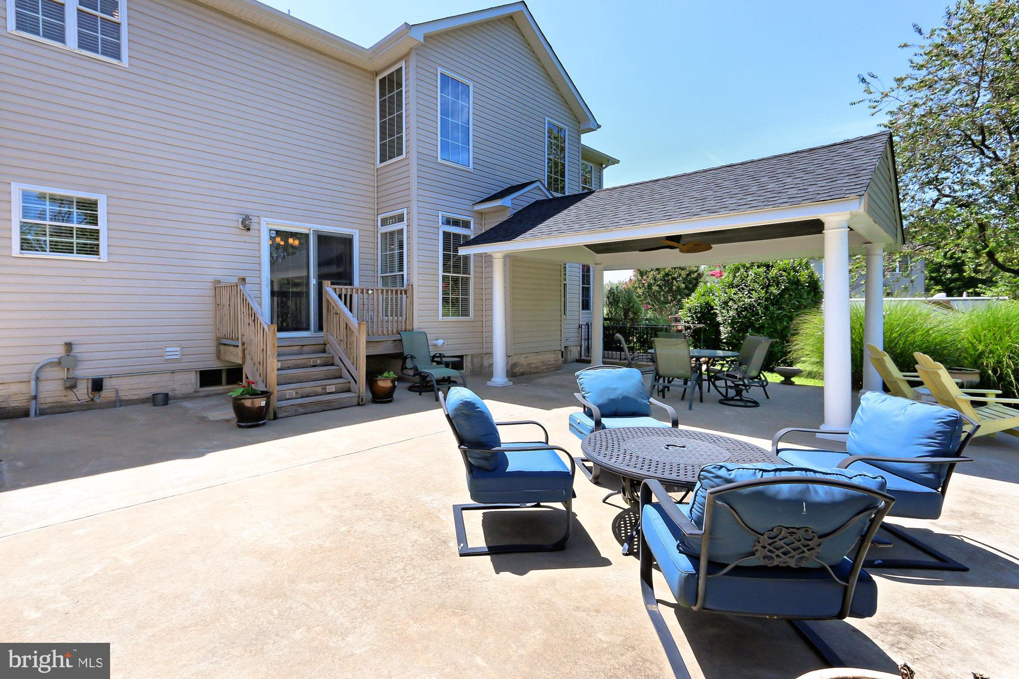 LAKE WHIPPOORWILL - Residential