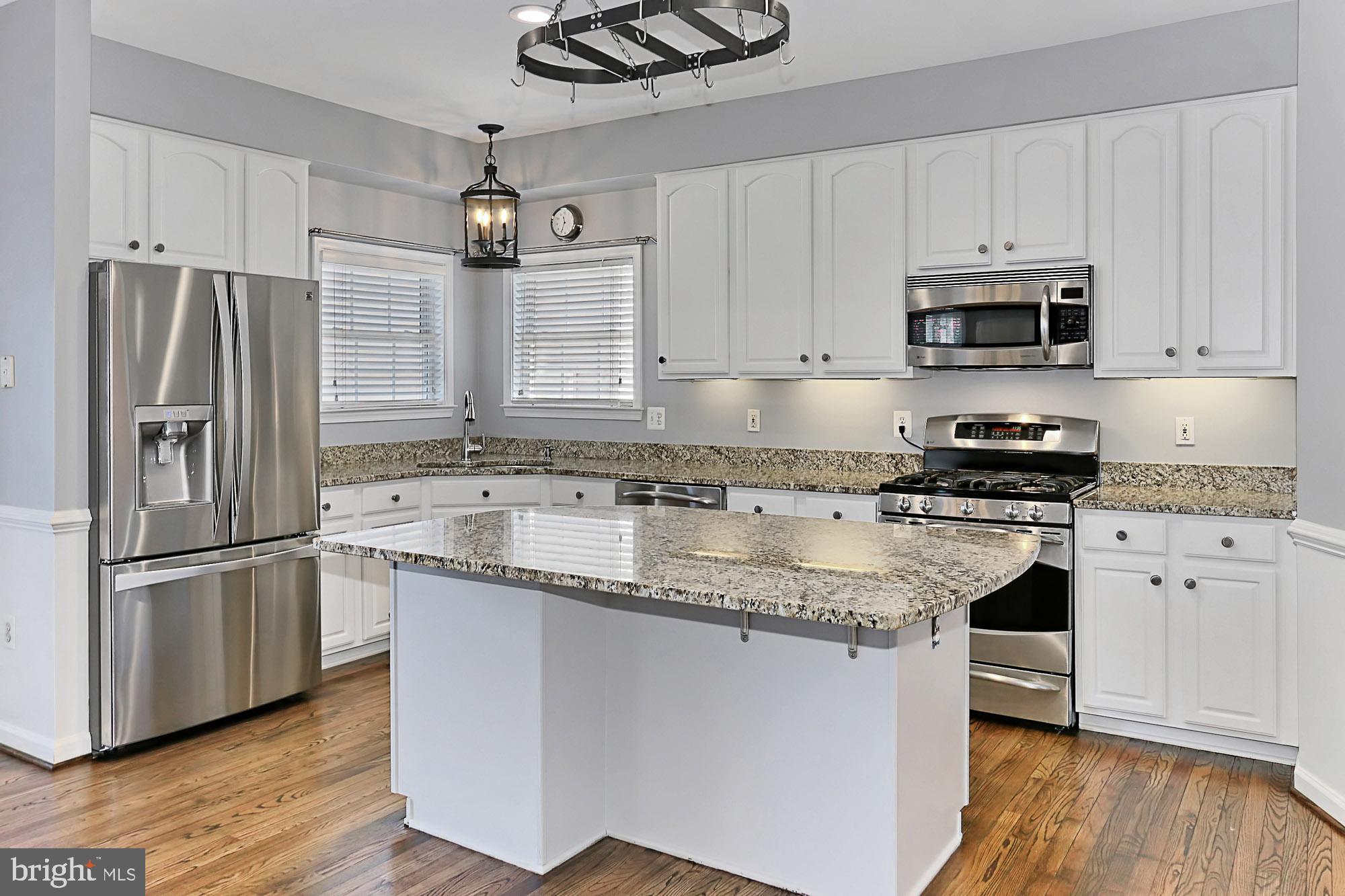 LAKE WHIPPOORWILL - Residential