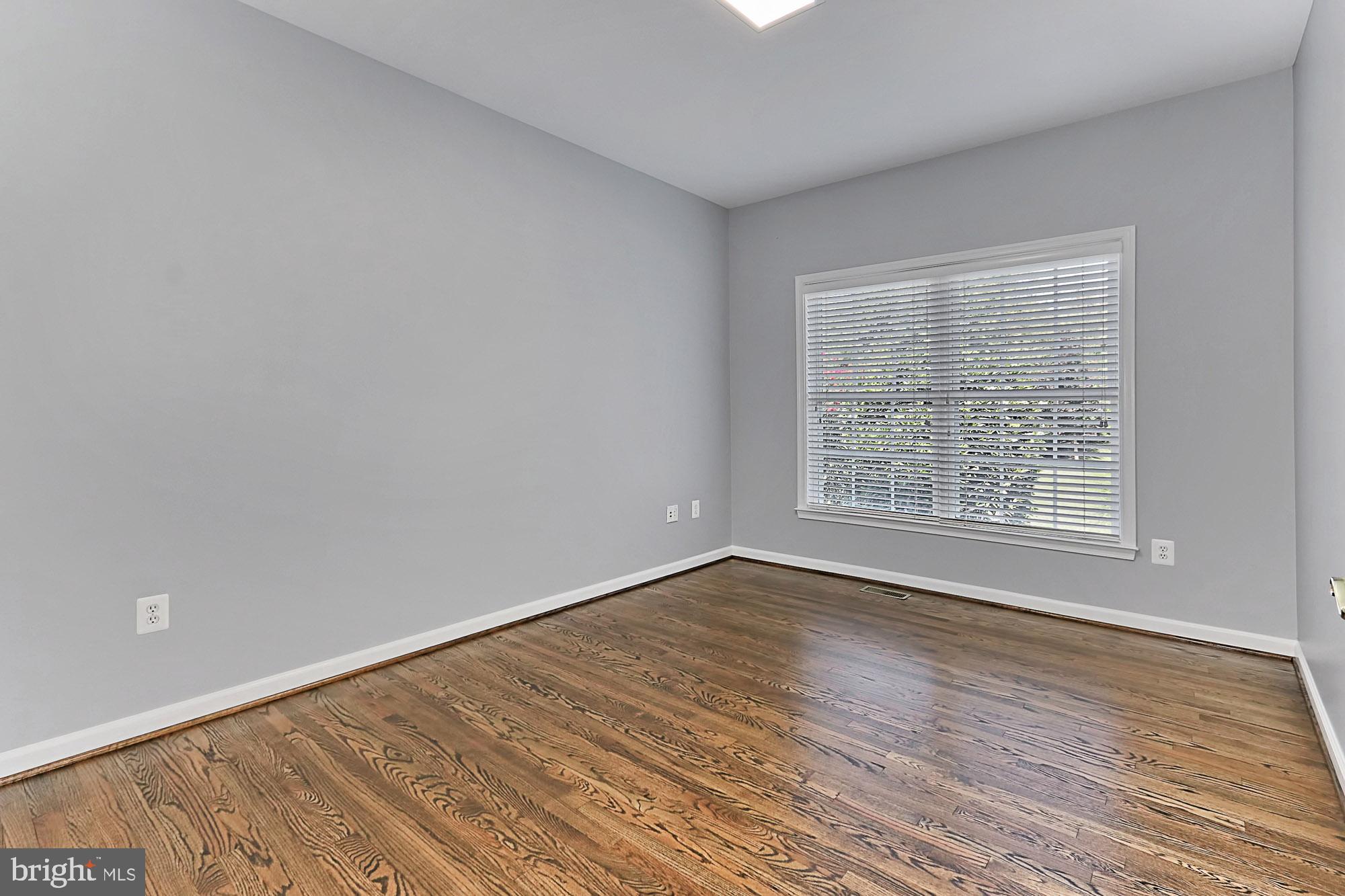 LAKE WHIPPOORWILL - Residential