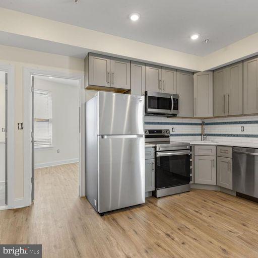 ROXBOROUGH - Residential Lease