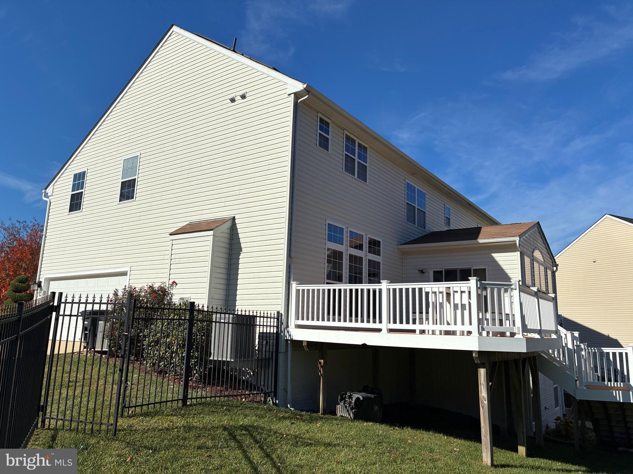 7200 WHITE BUD COURT