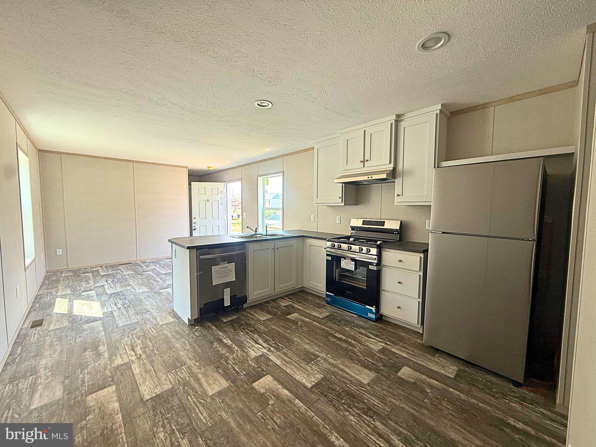 5656 CIRCLE PARK DR PARK #5594