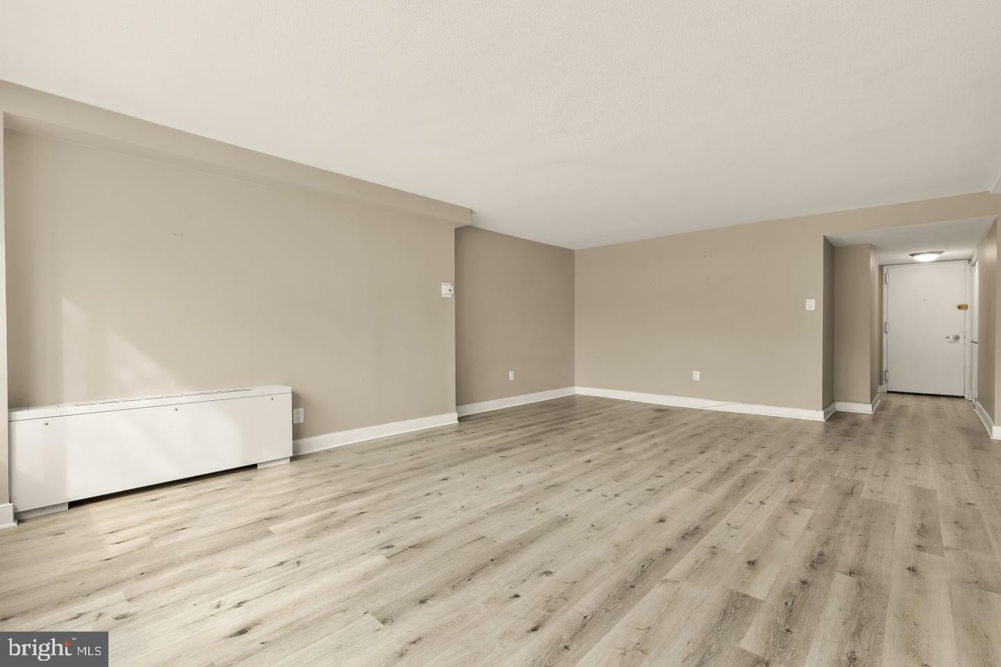 1220 BLAIR MILL ROAD 101