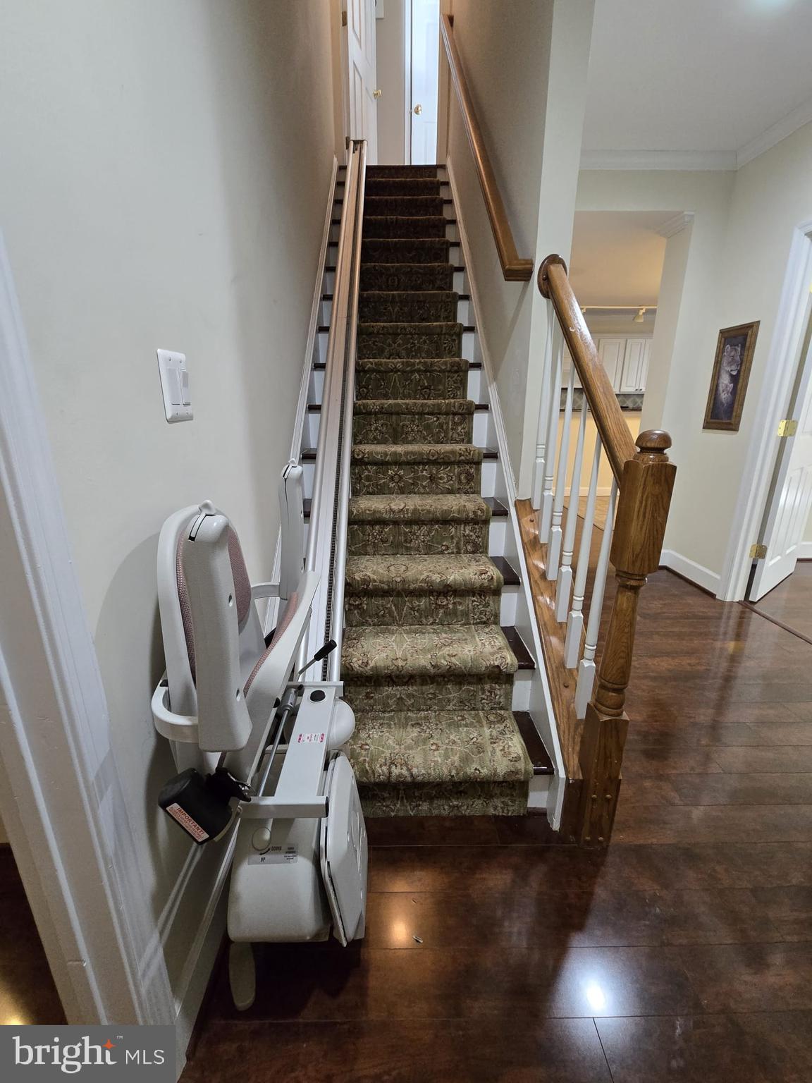 SOUTH RIDING - Residential Lease