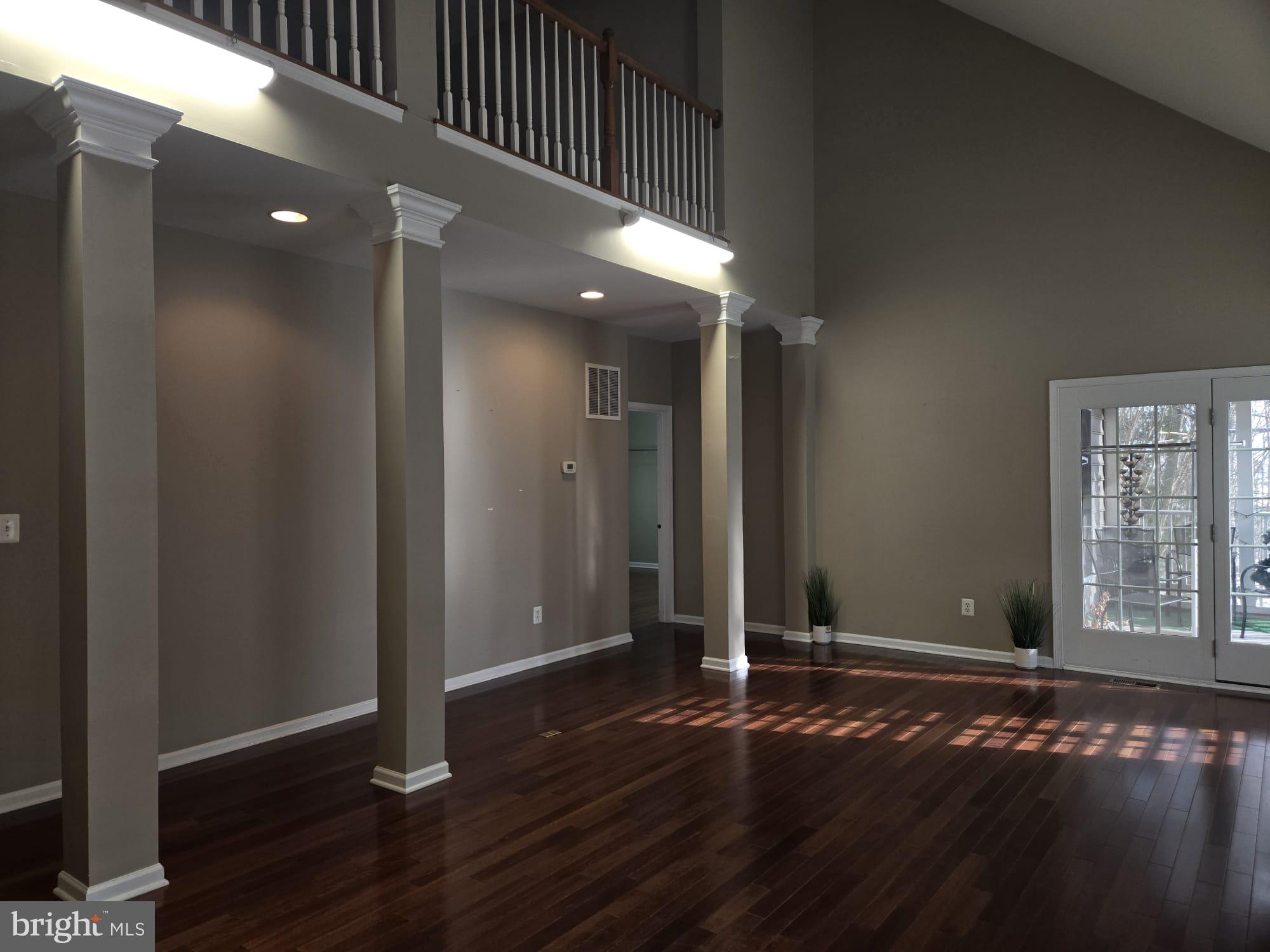 SOUTH RIDING - Residential Lease