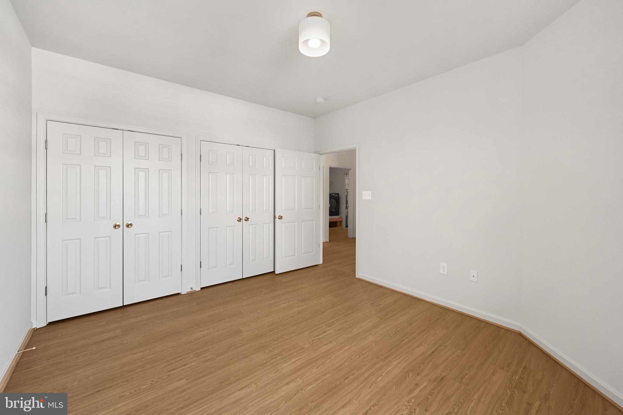 TURNBERRY EAST - Residential