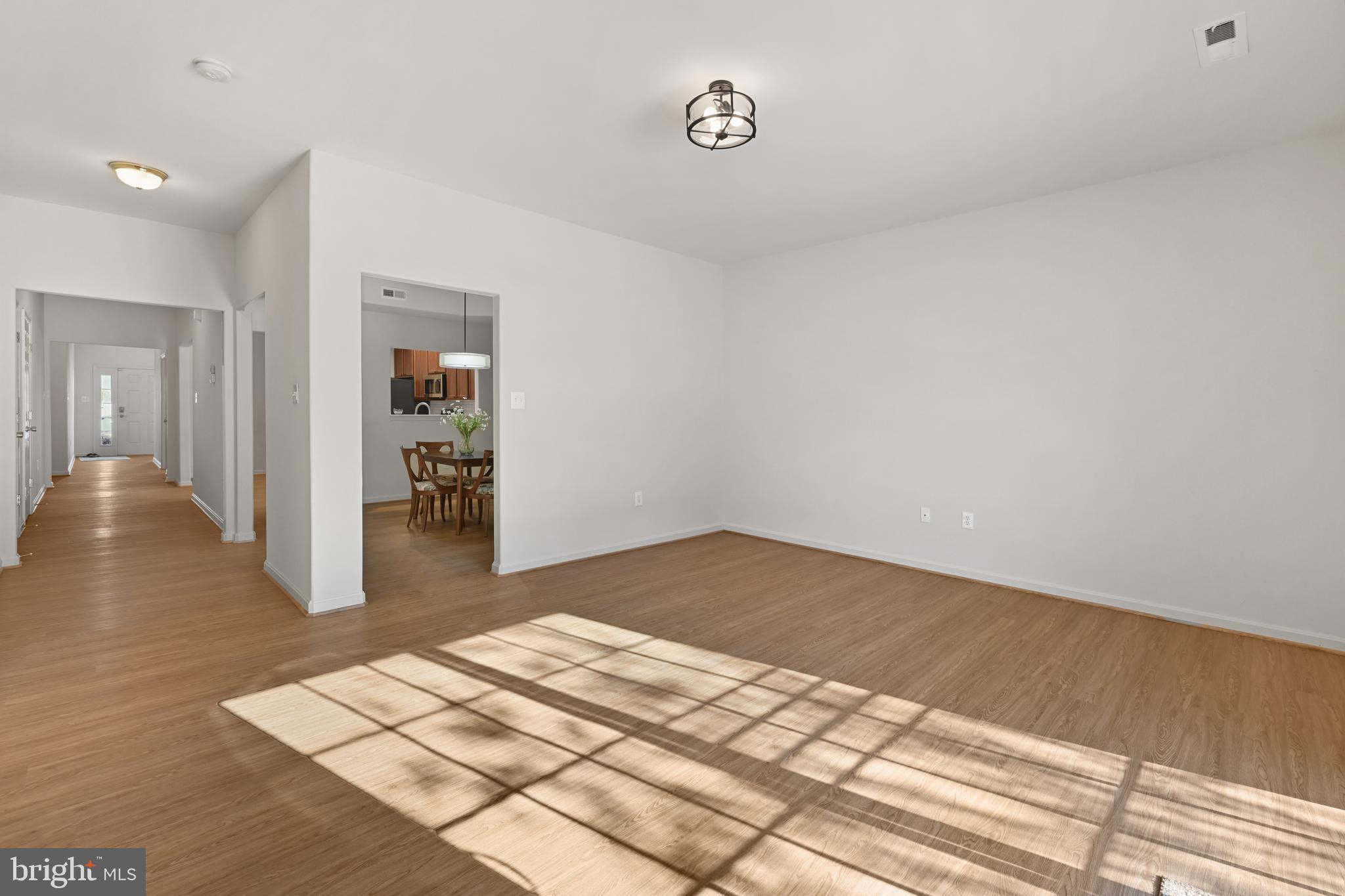 TURNBERRY EAST - Residential