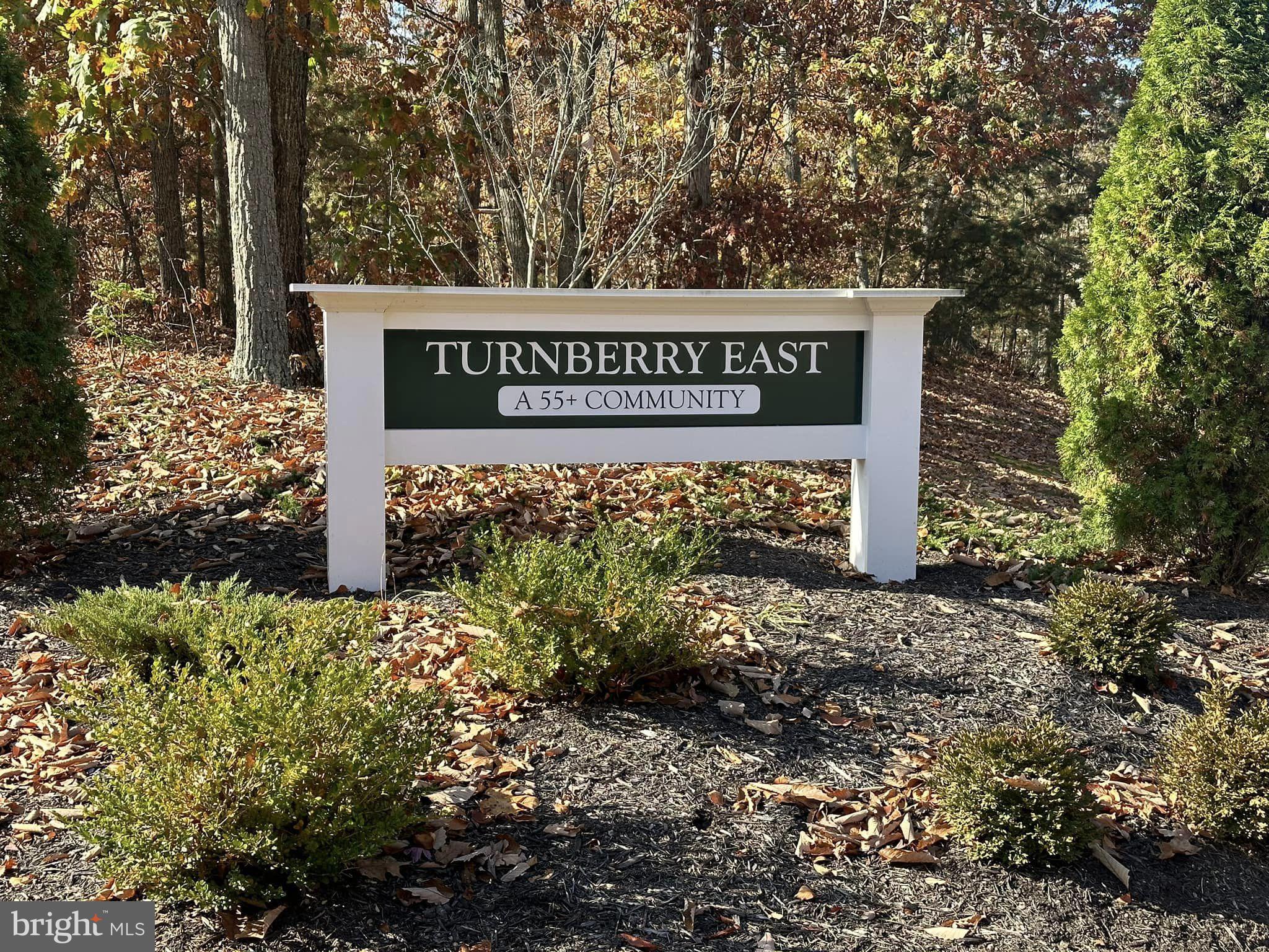 TURNBERRY EAST - Residential