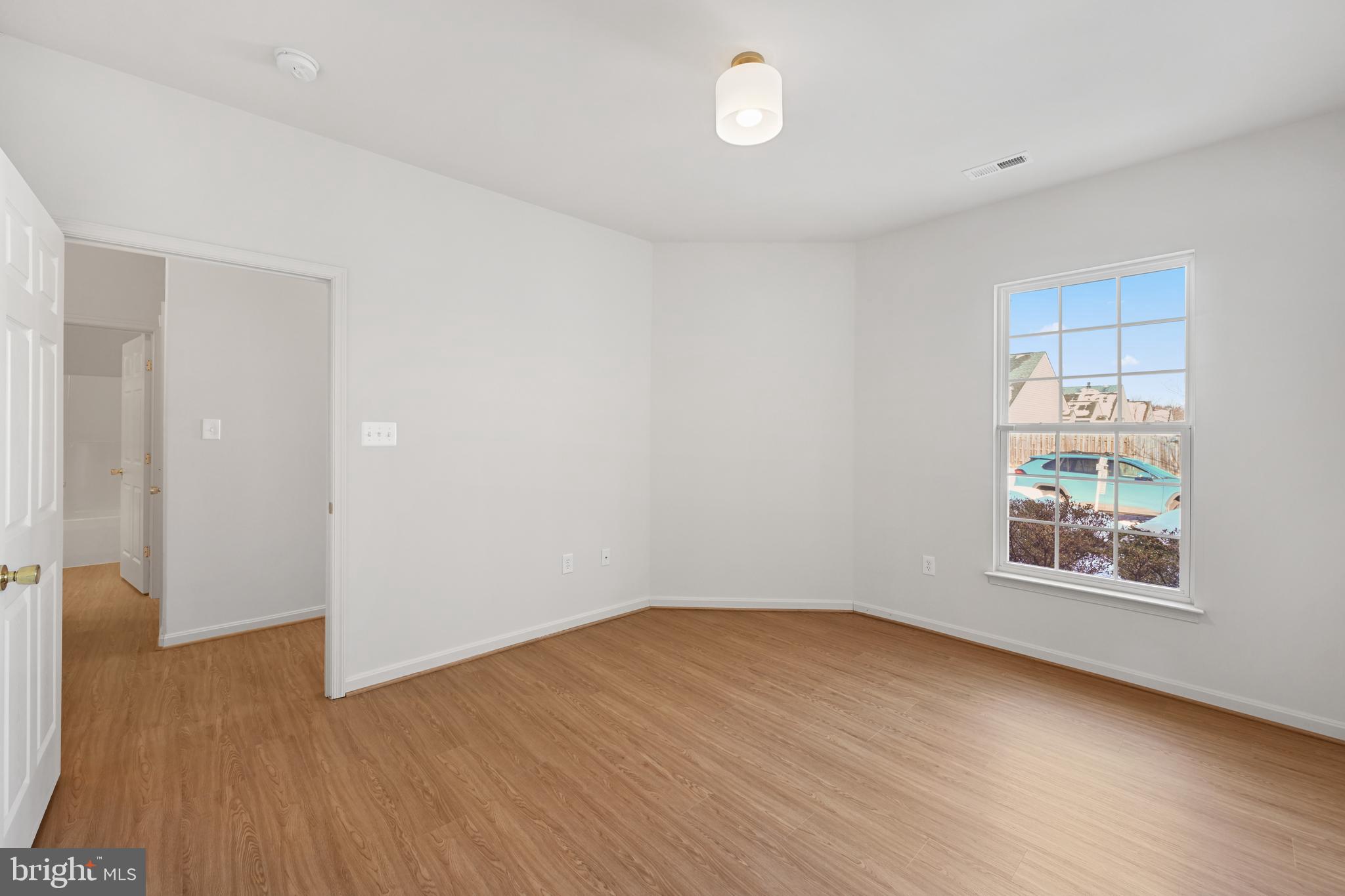 TURNBERRY EAST - Residential