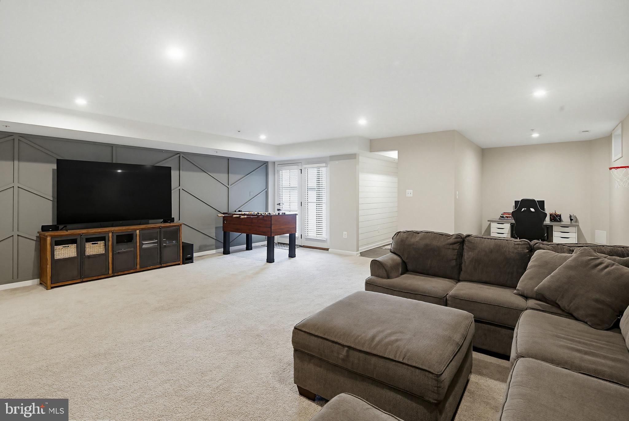 CABIN BRANCH - Residential