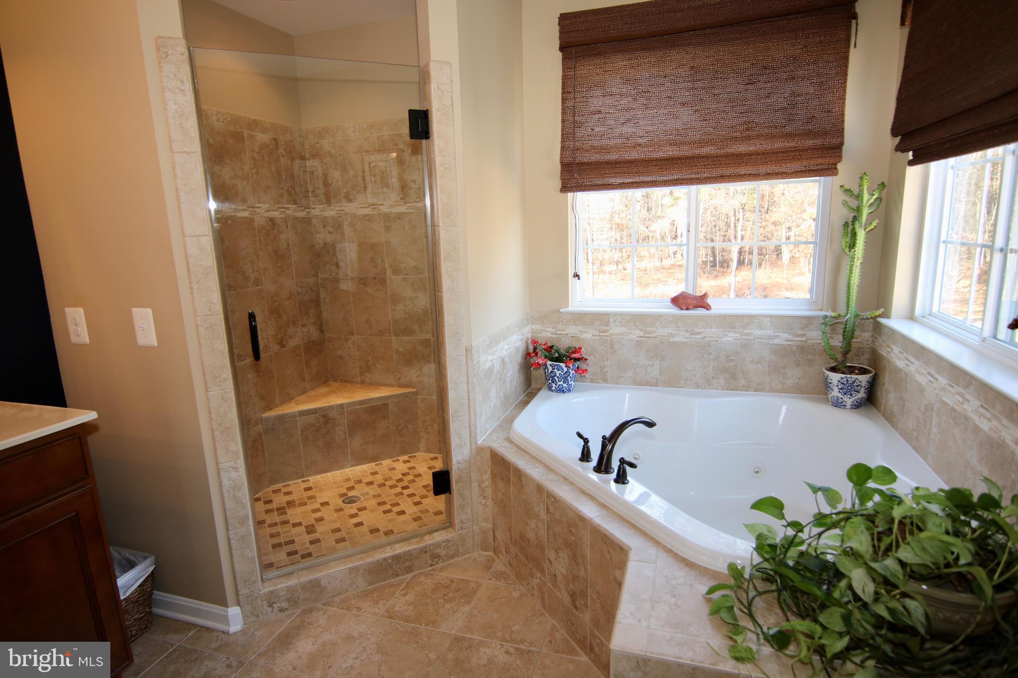 BROOKWOOD RUN - Residential