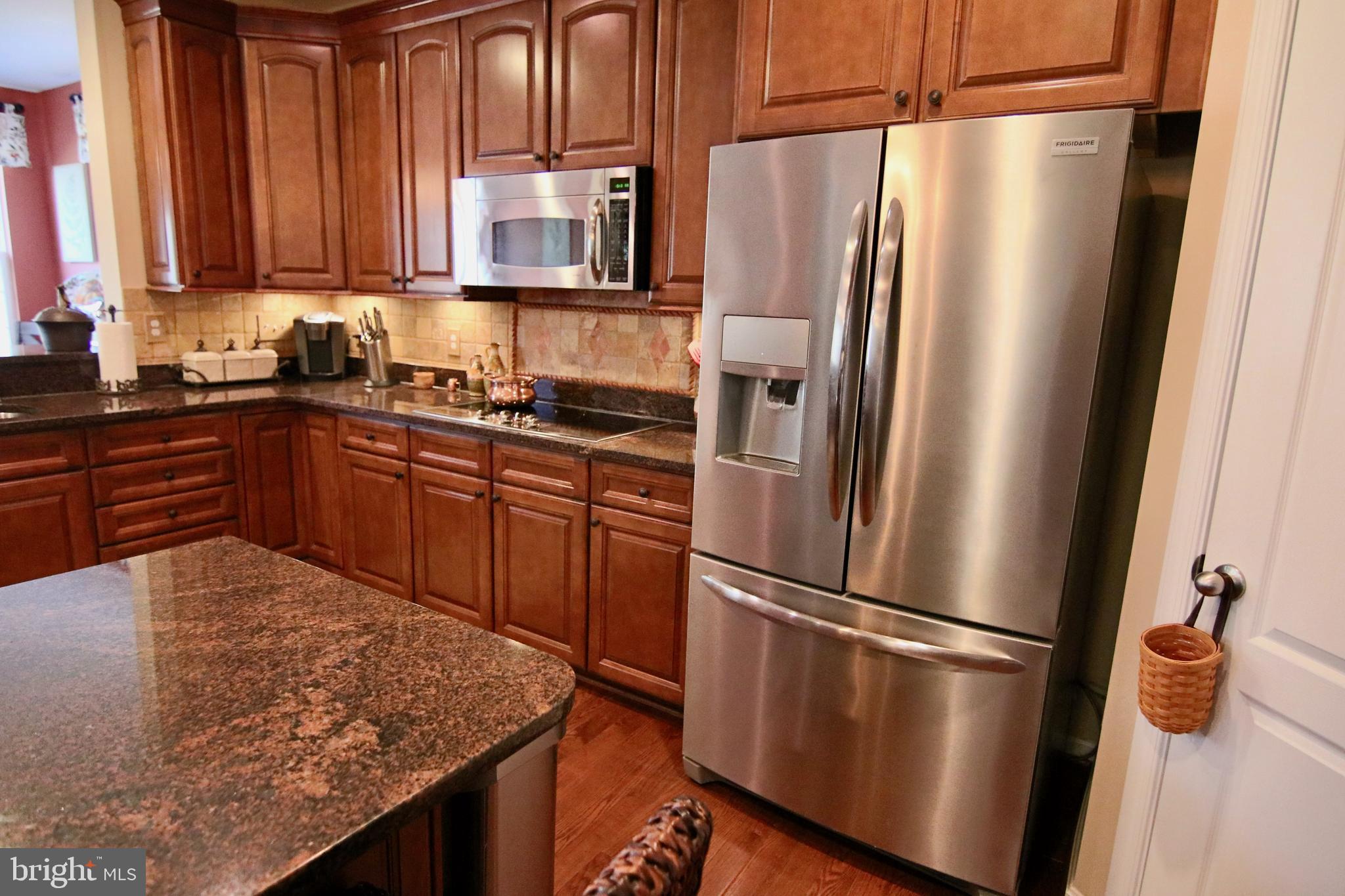 BROOKWOOD RUN - Residential