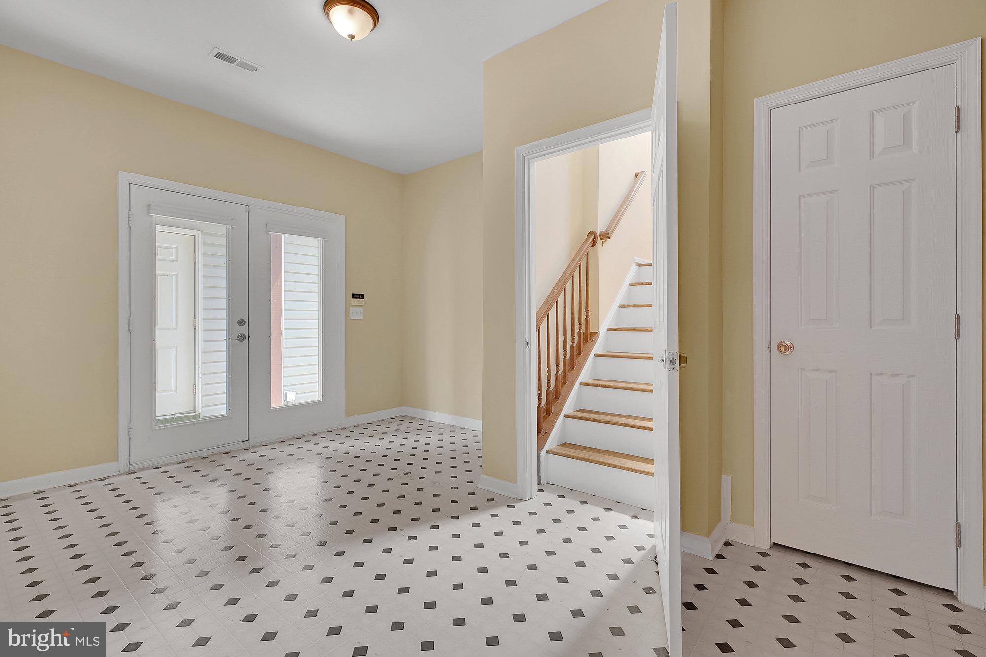 ARMISTEAD PARK - Residential Lease