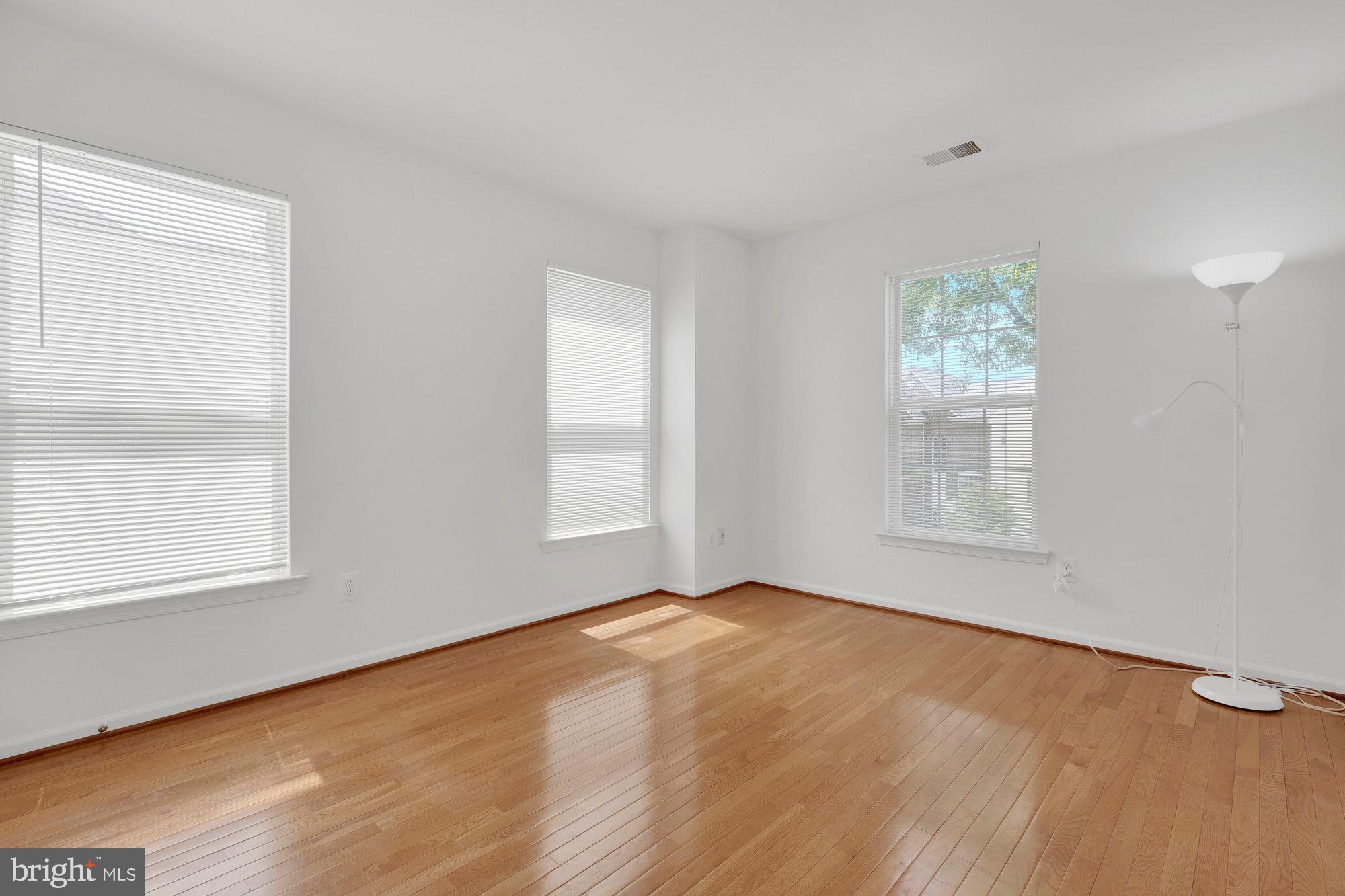 ARMISTEAD PARK - Residential Lease