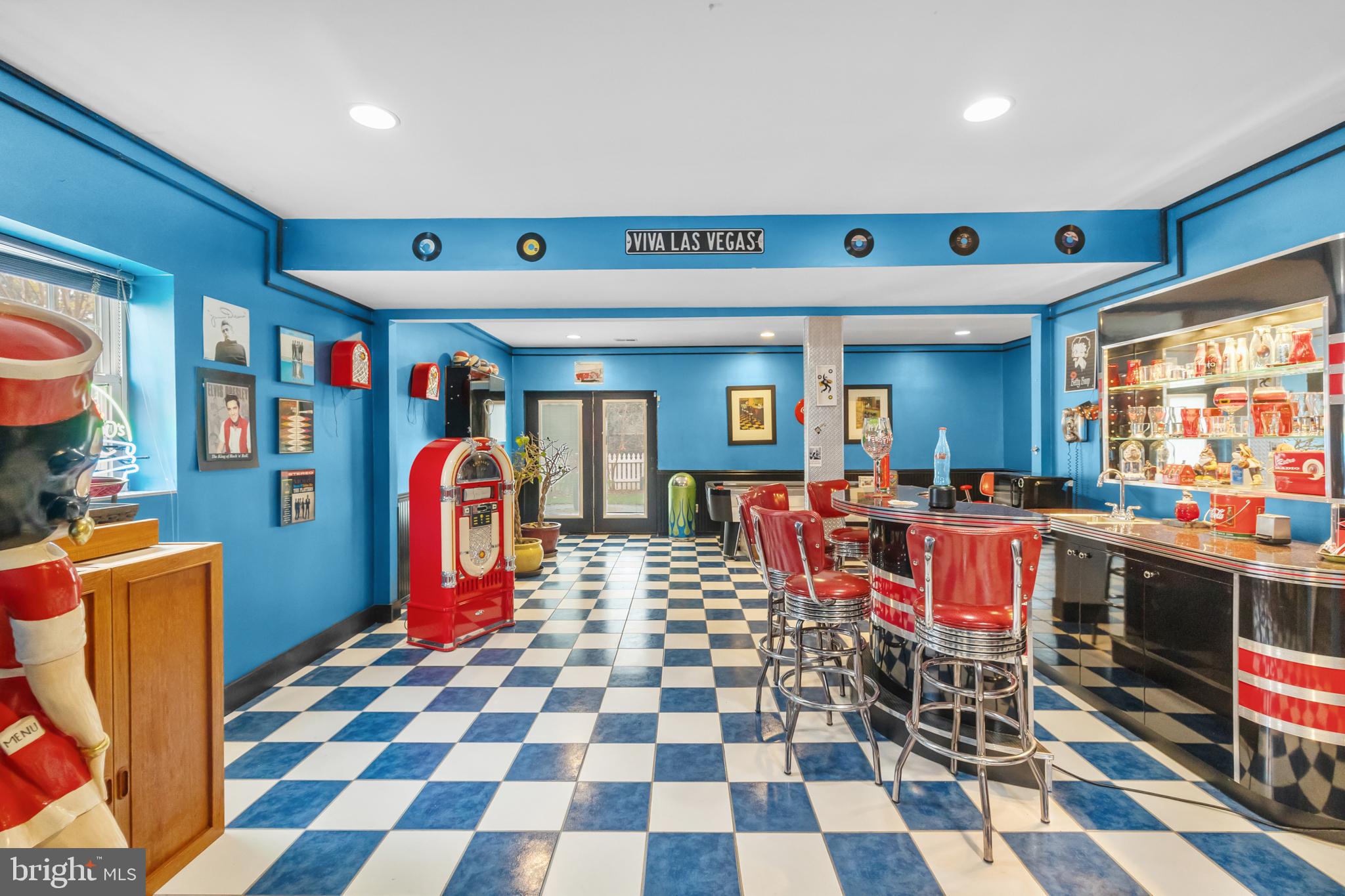 EDWARDS LANDING - Residential