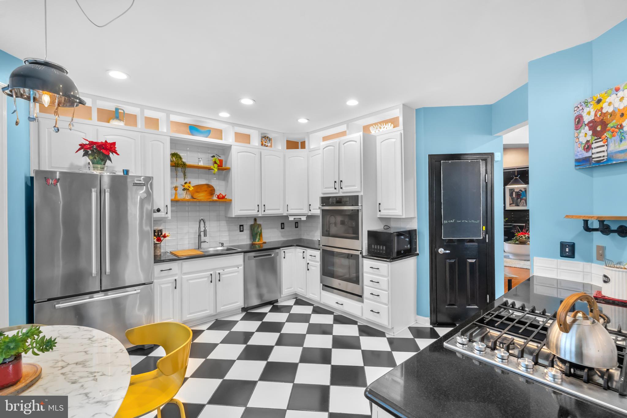 EDWARDS LANDING - Residential