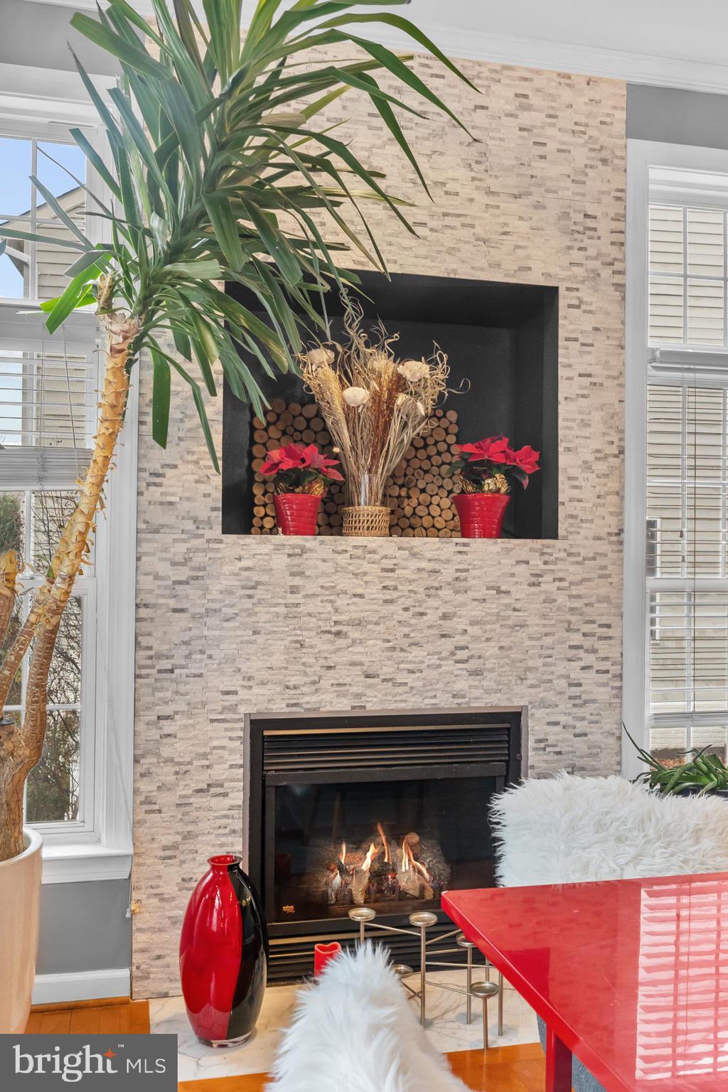 EDWARDS LANDING - Residential