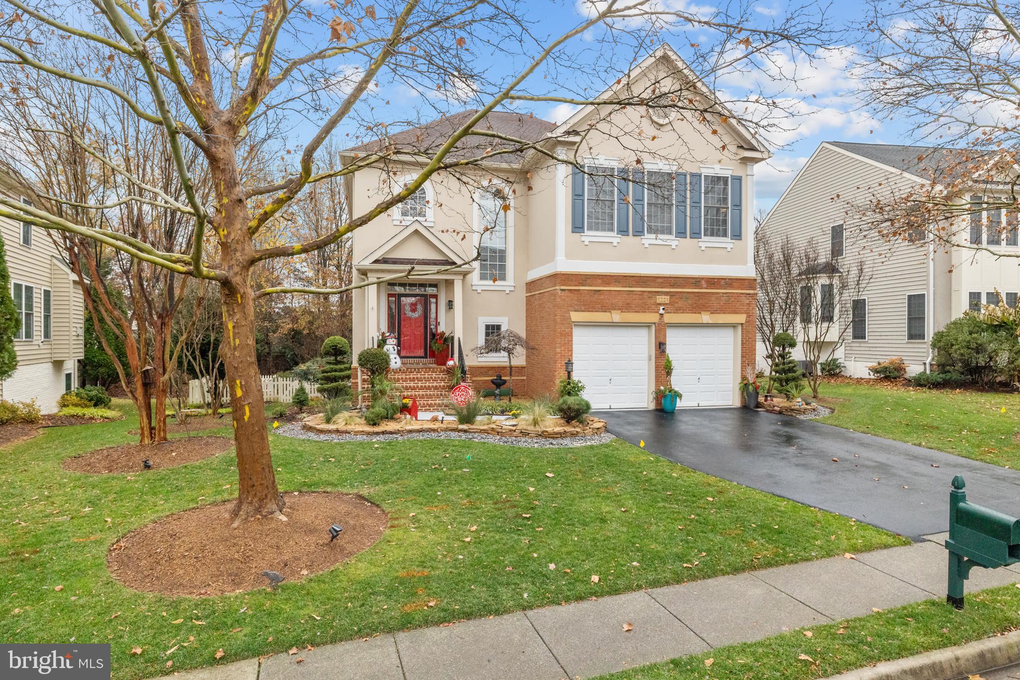 EDWARDS LANDING - Residential