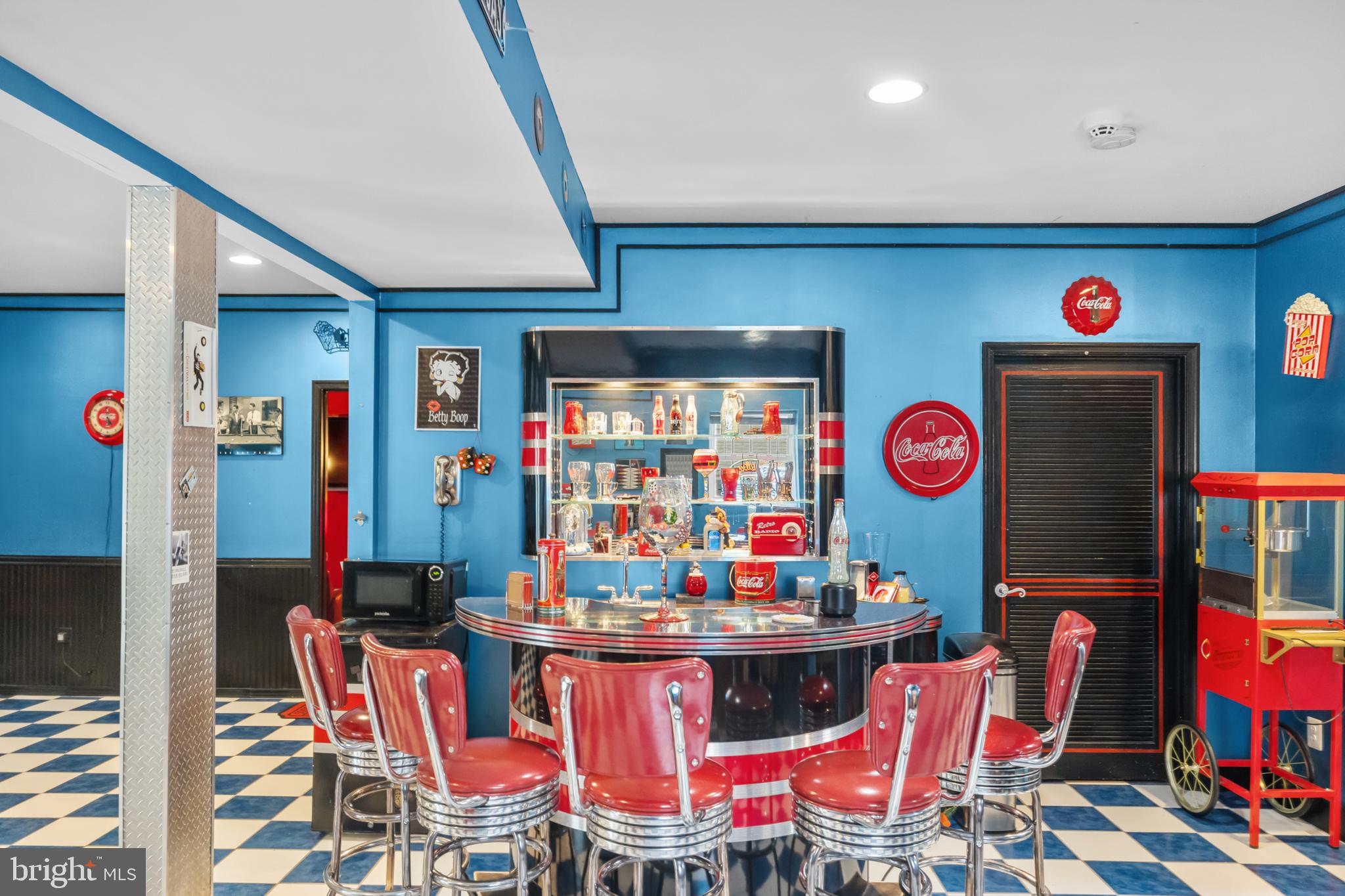 EDWARDS LANDING - Residential