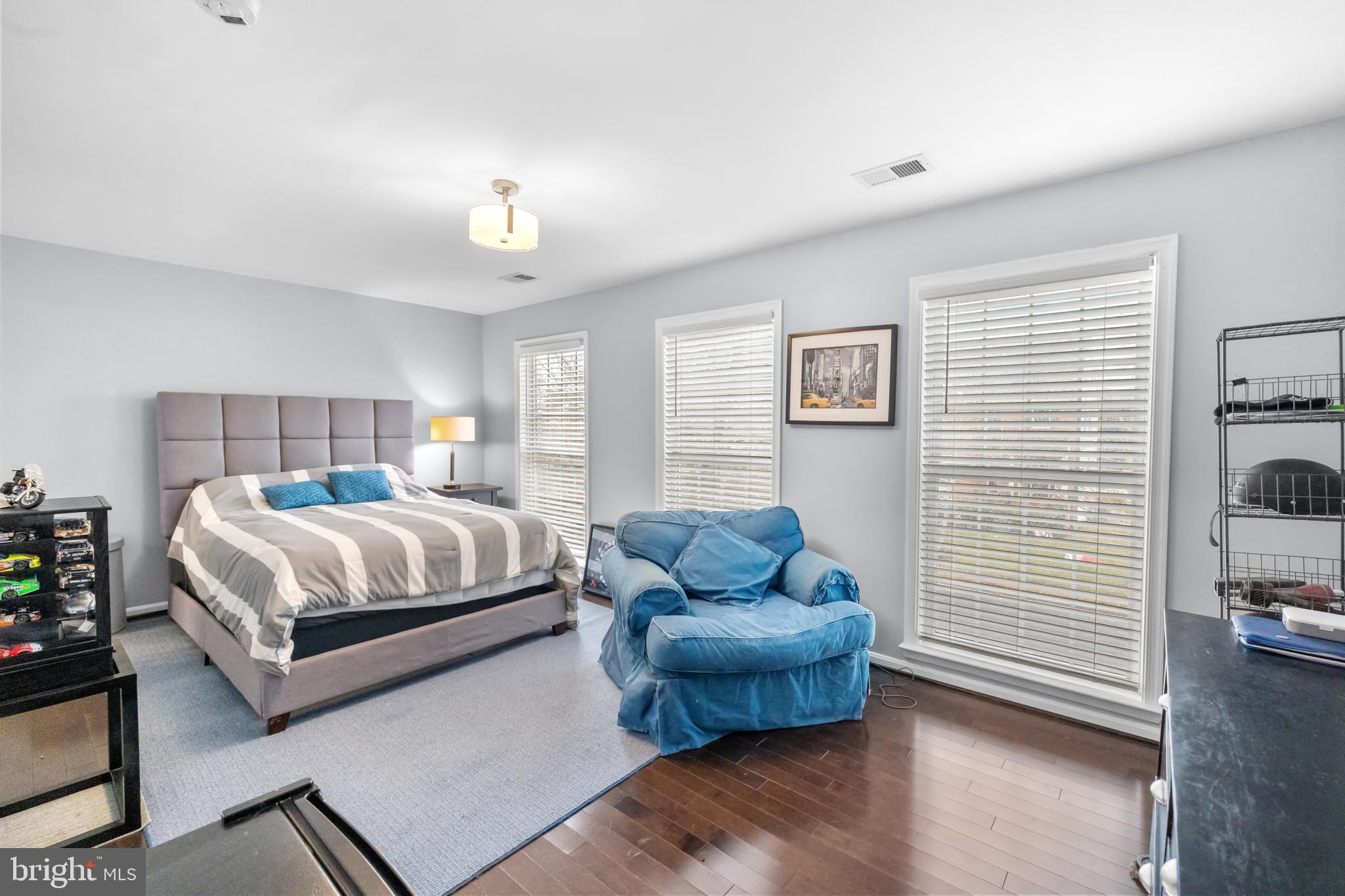 EDWARDS LANDING - Residential