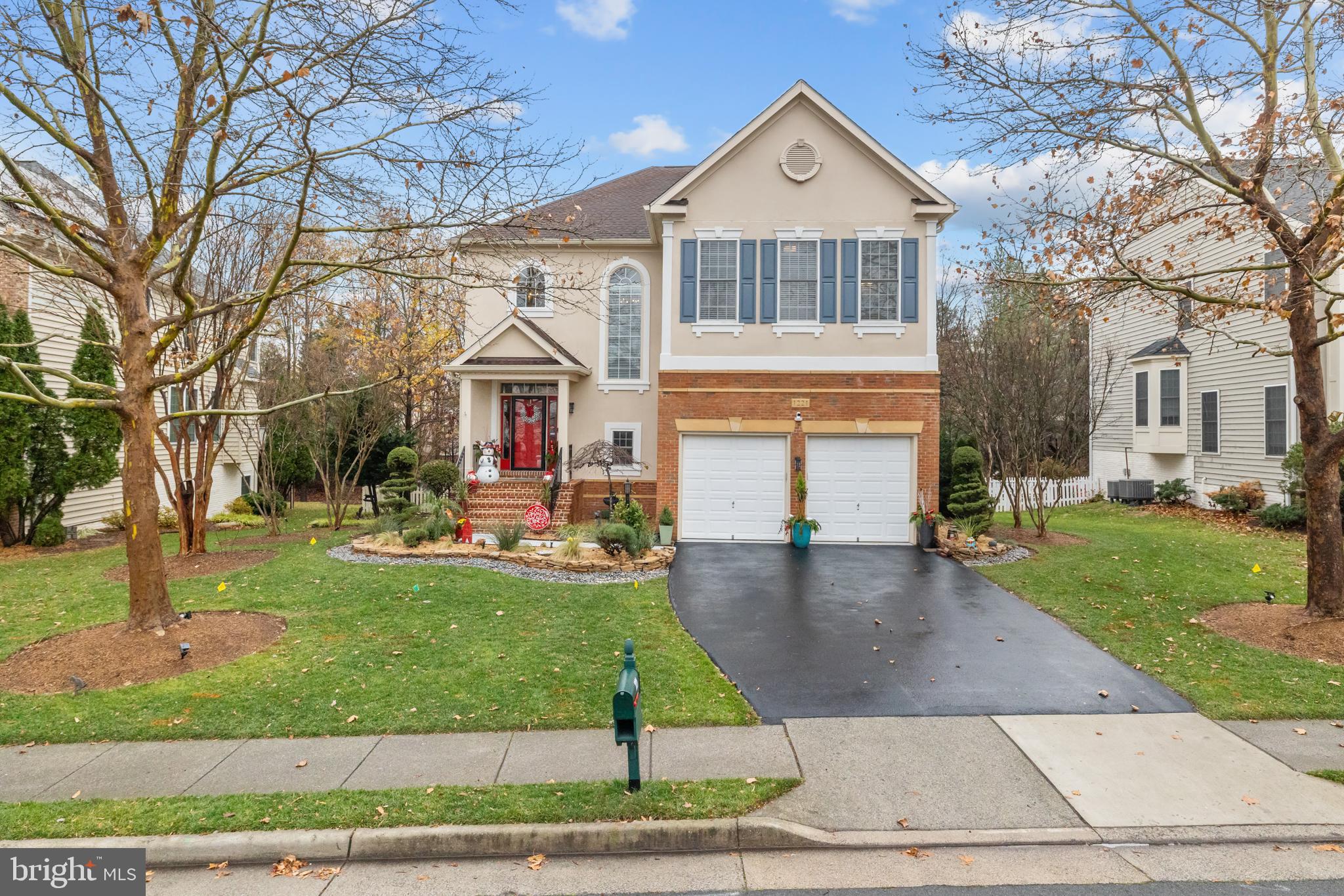 EDWARDS LANDING - Residential