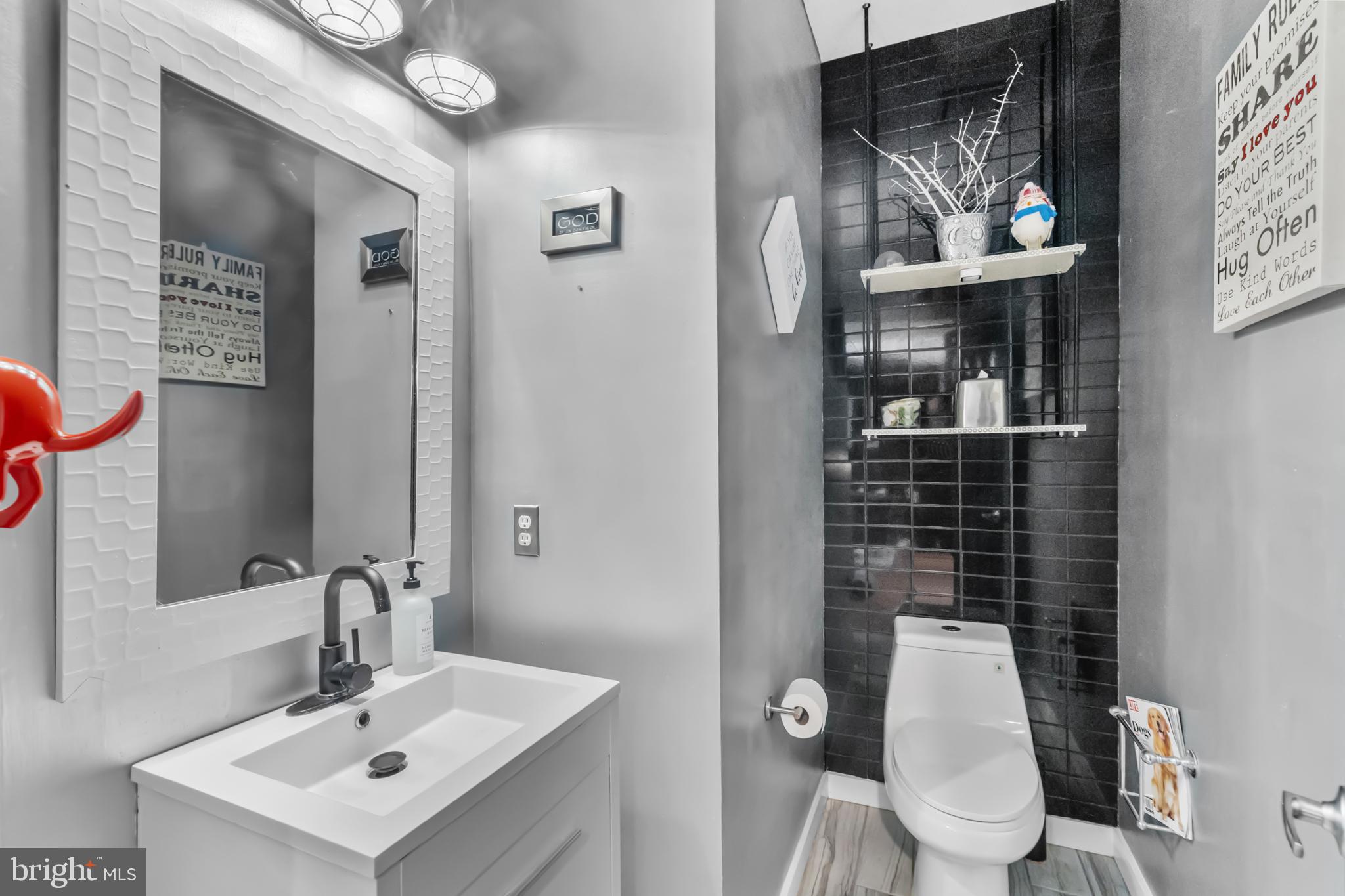 EDWARDS LANDING - Residential