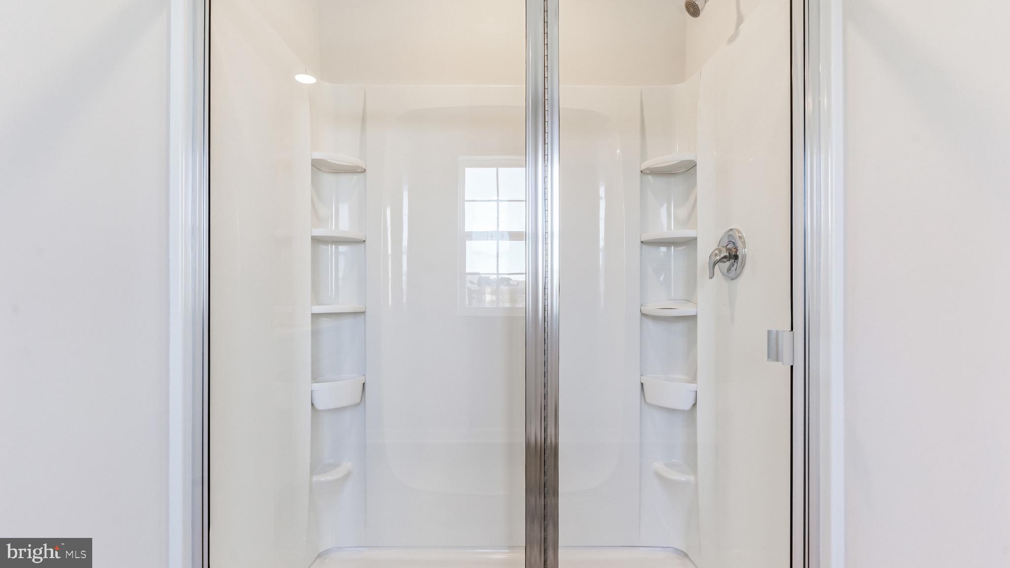 PENNSBURG - Residential