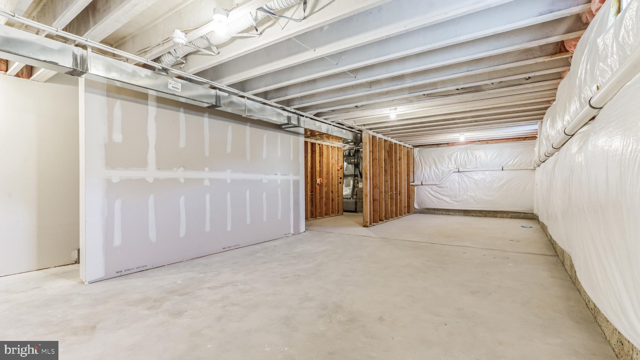 PENNSBURG - Residential