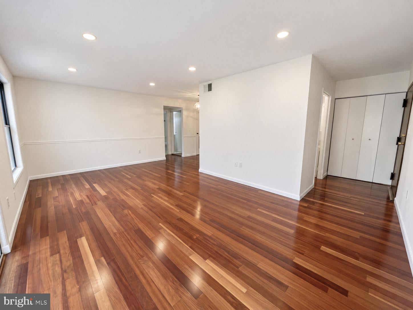 6932 HANOVER PARKWAY 203