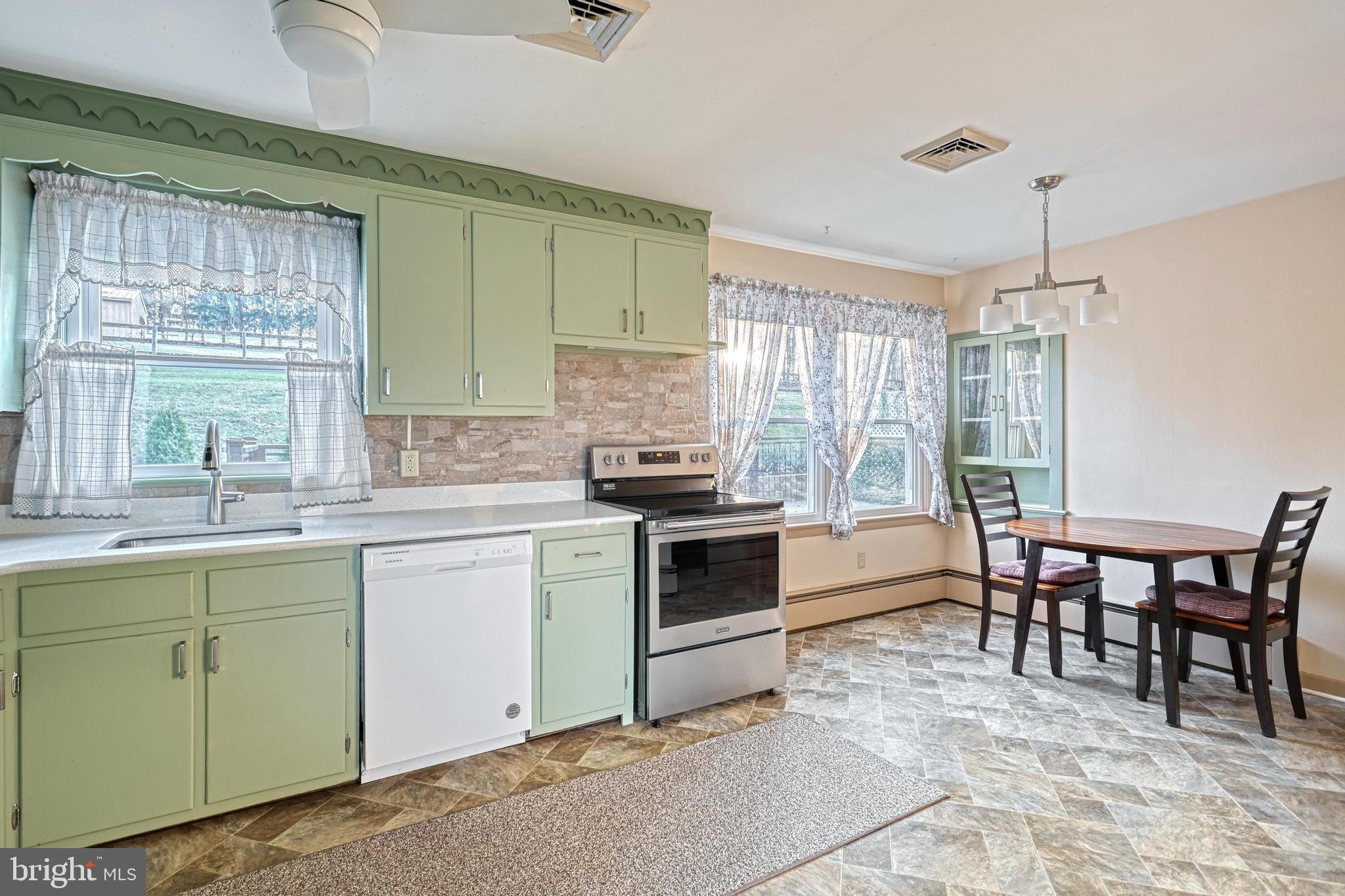 SEVEN VALLEYS - Residential