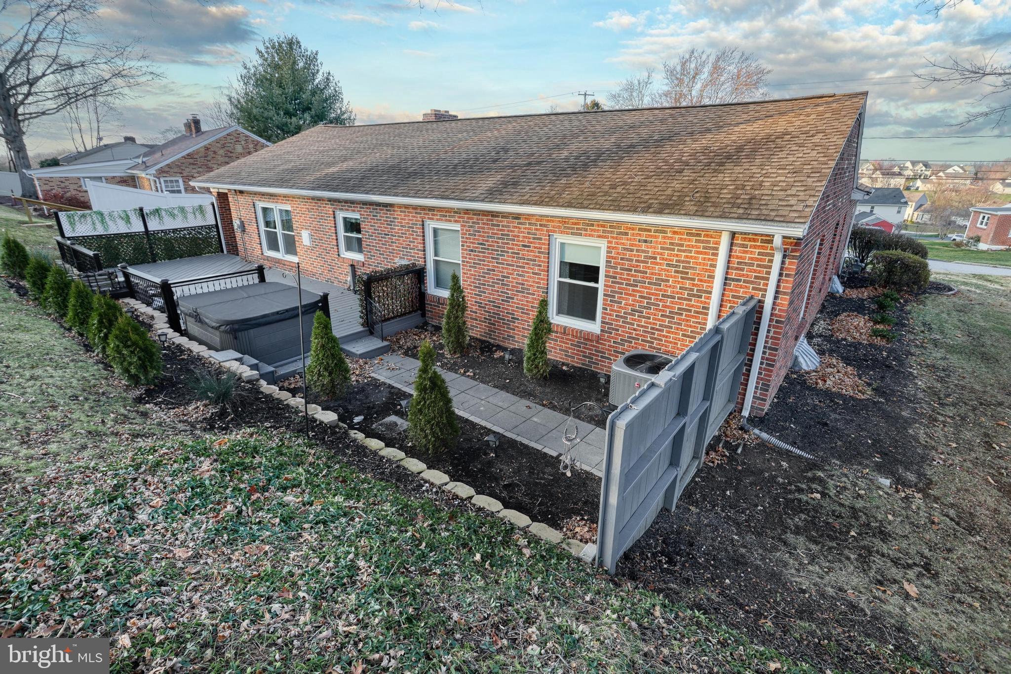 SEVEN VALLEYS - Residential