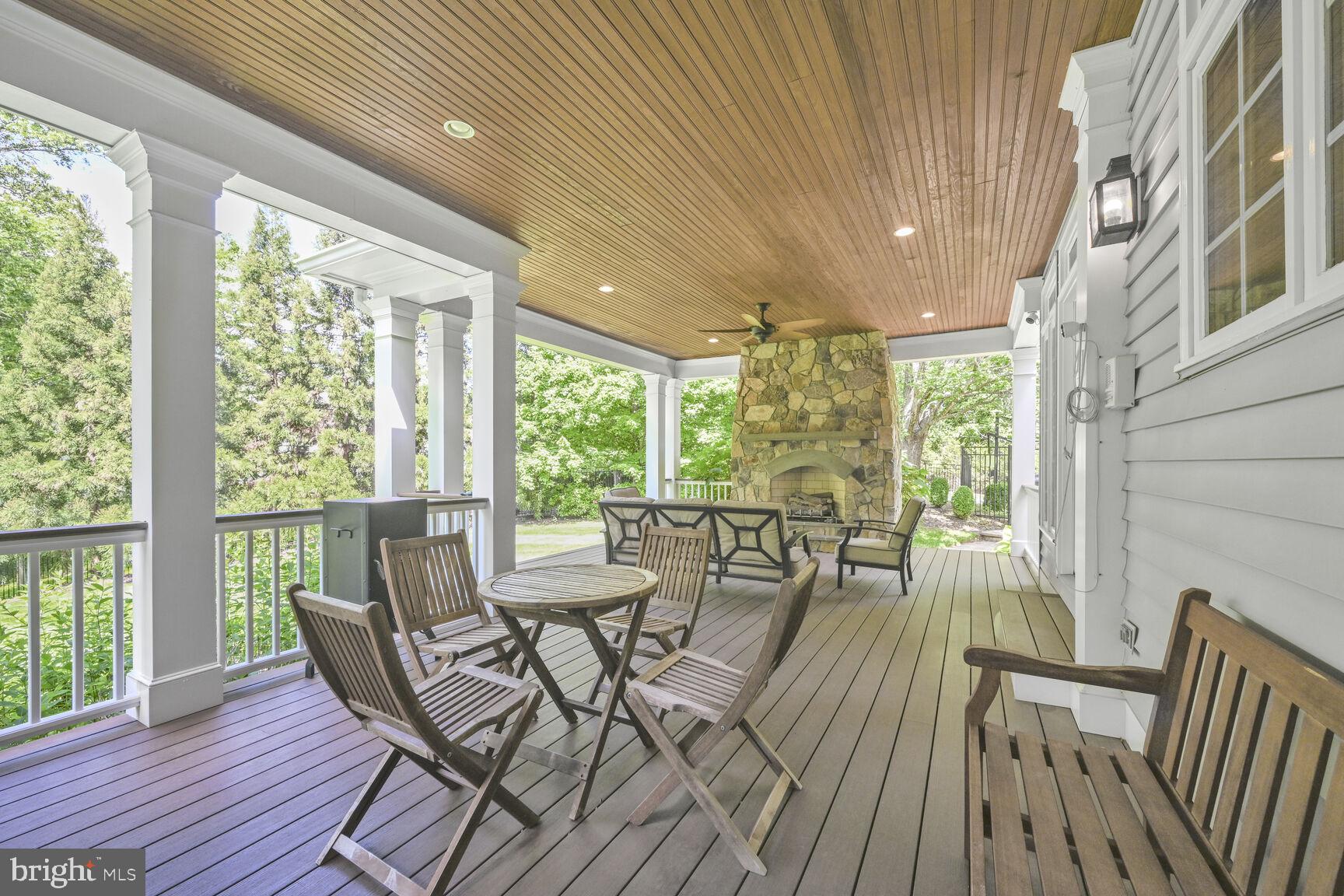 BALMORAL GREENS - Residential