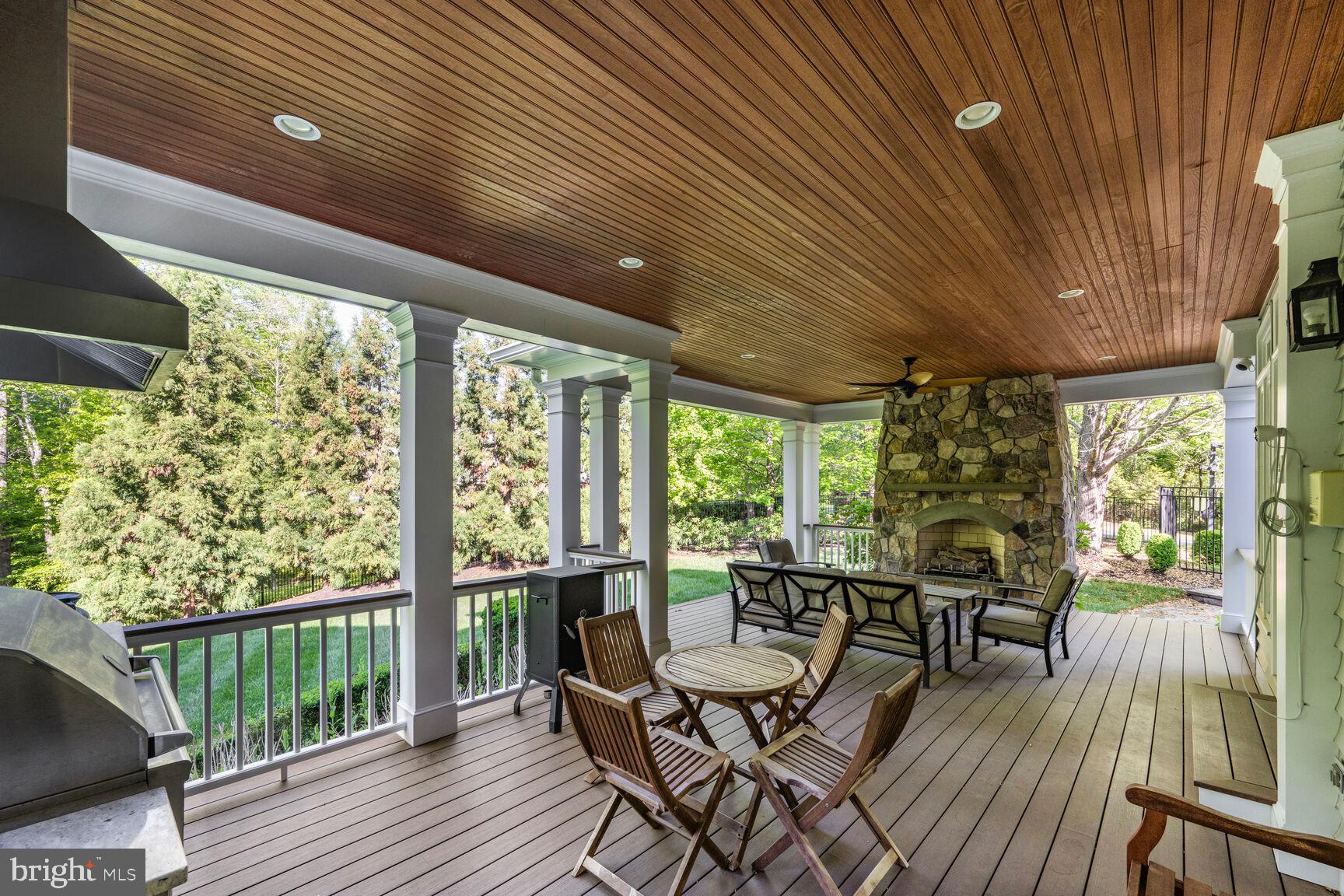 BALMORAL GREENS - Residential