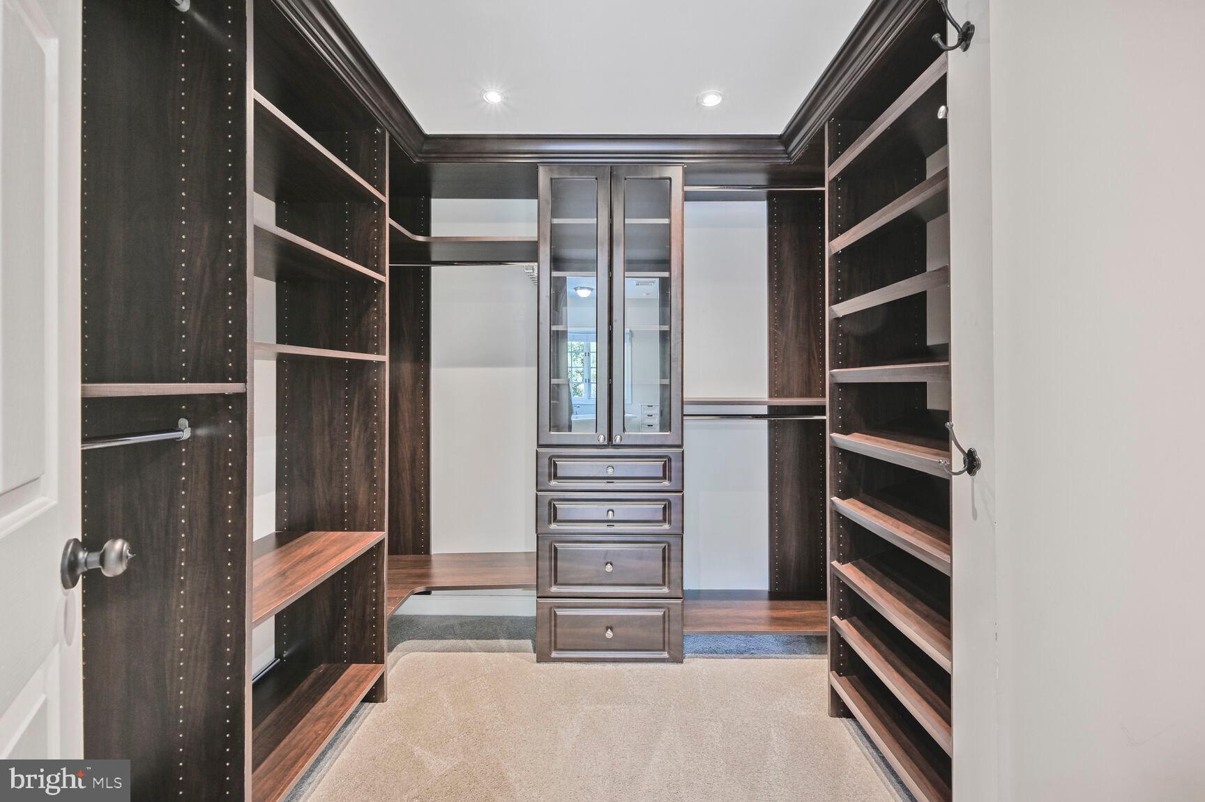 BALMORAL GREENS - Residential