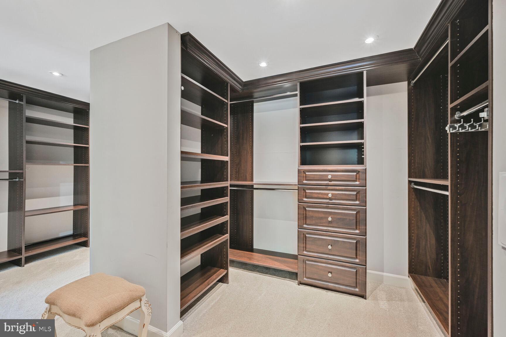 BALMORAL GREENS - Residential