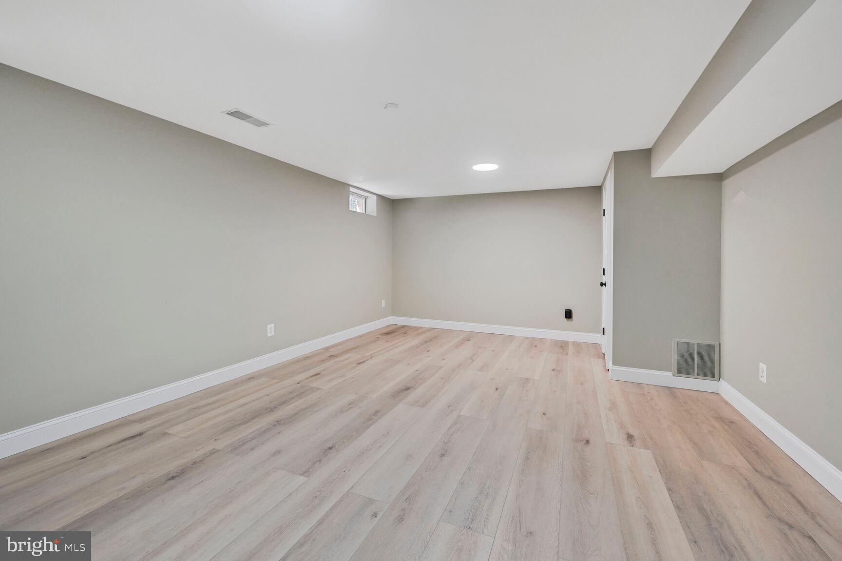 BALMORAL GREENS - Residential