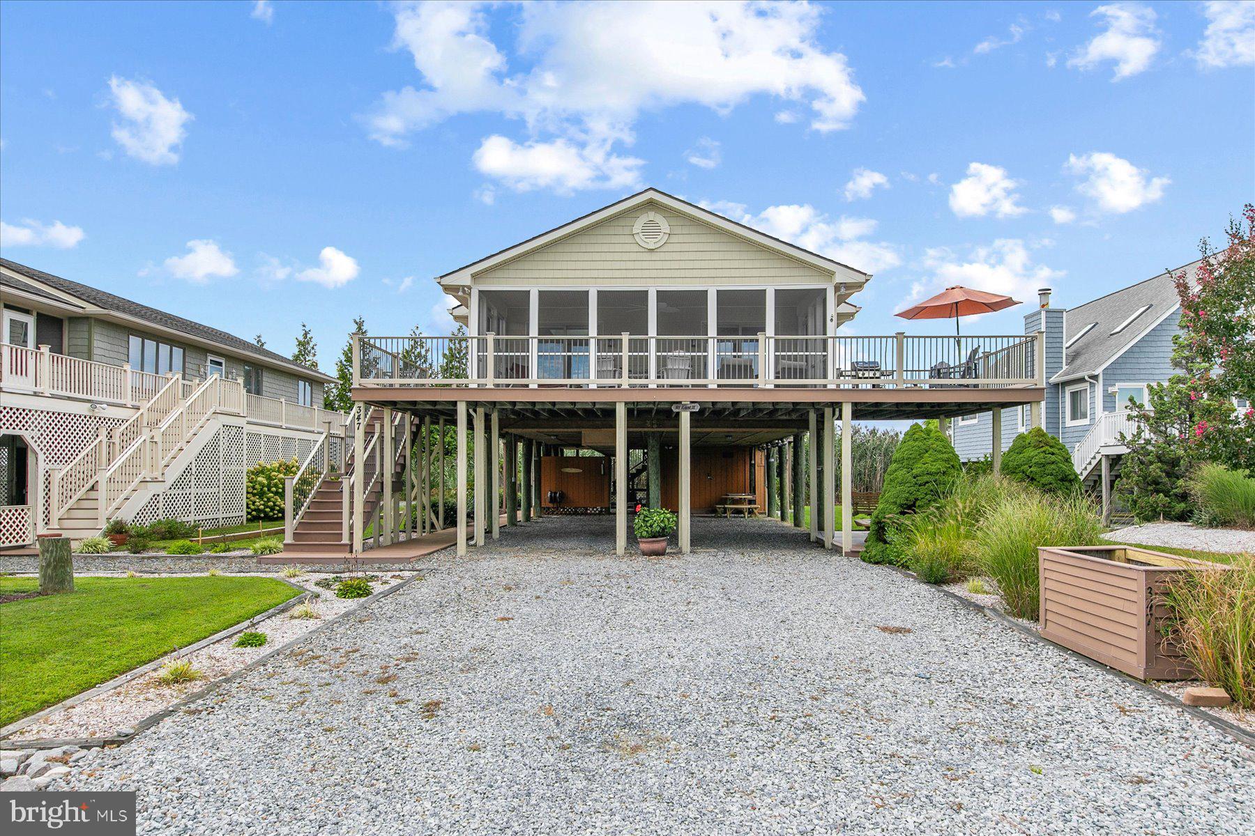 347 SANDPIPER DRIVE