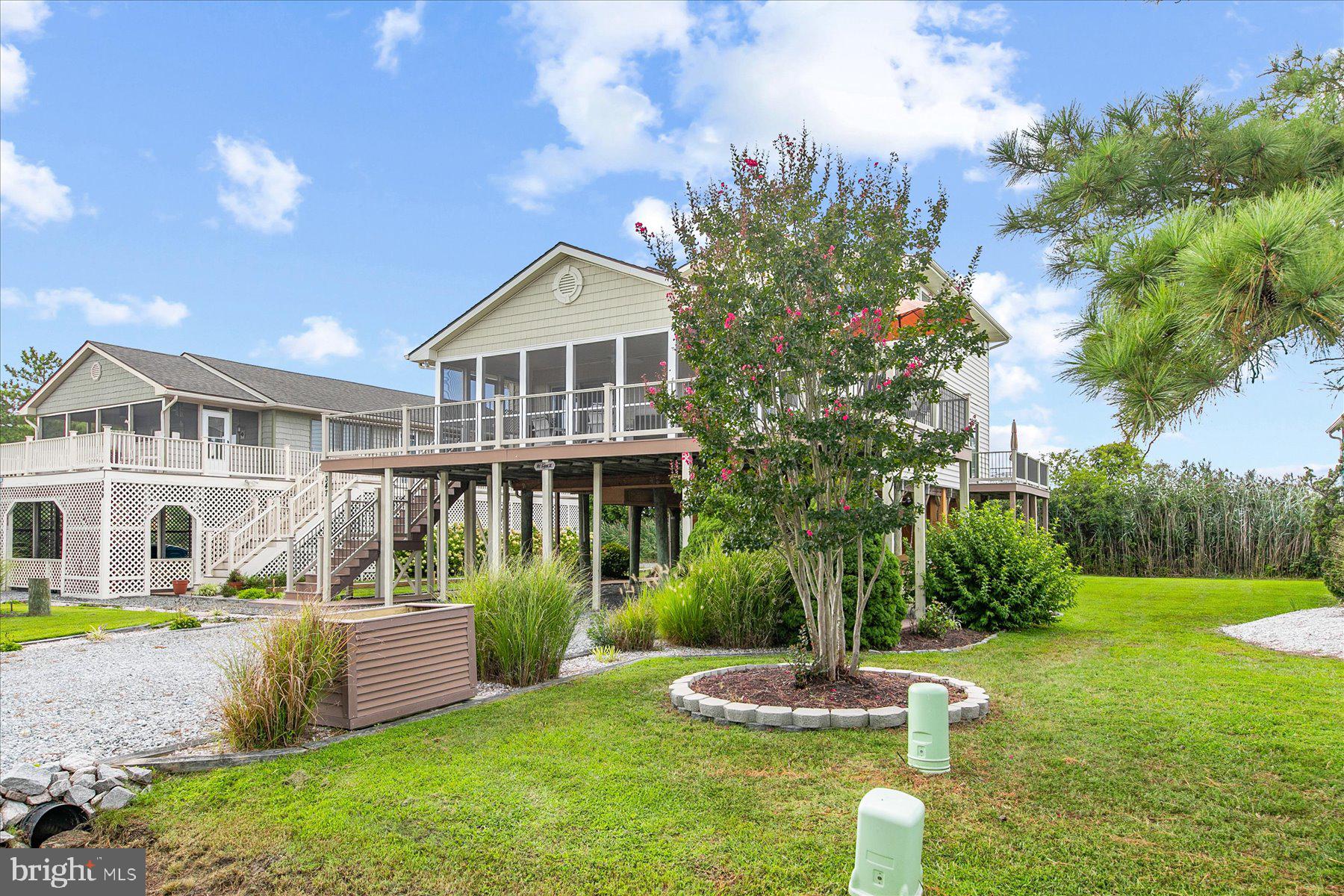 347 SANDPIPER DRIVE