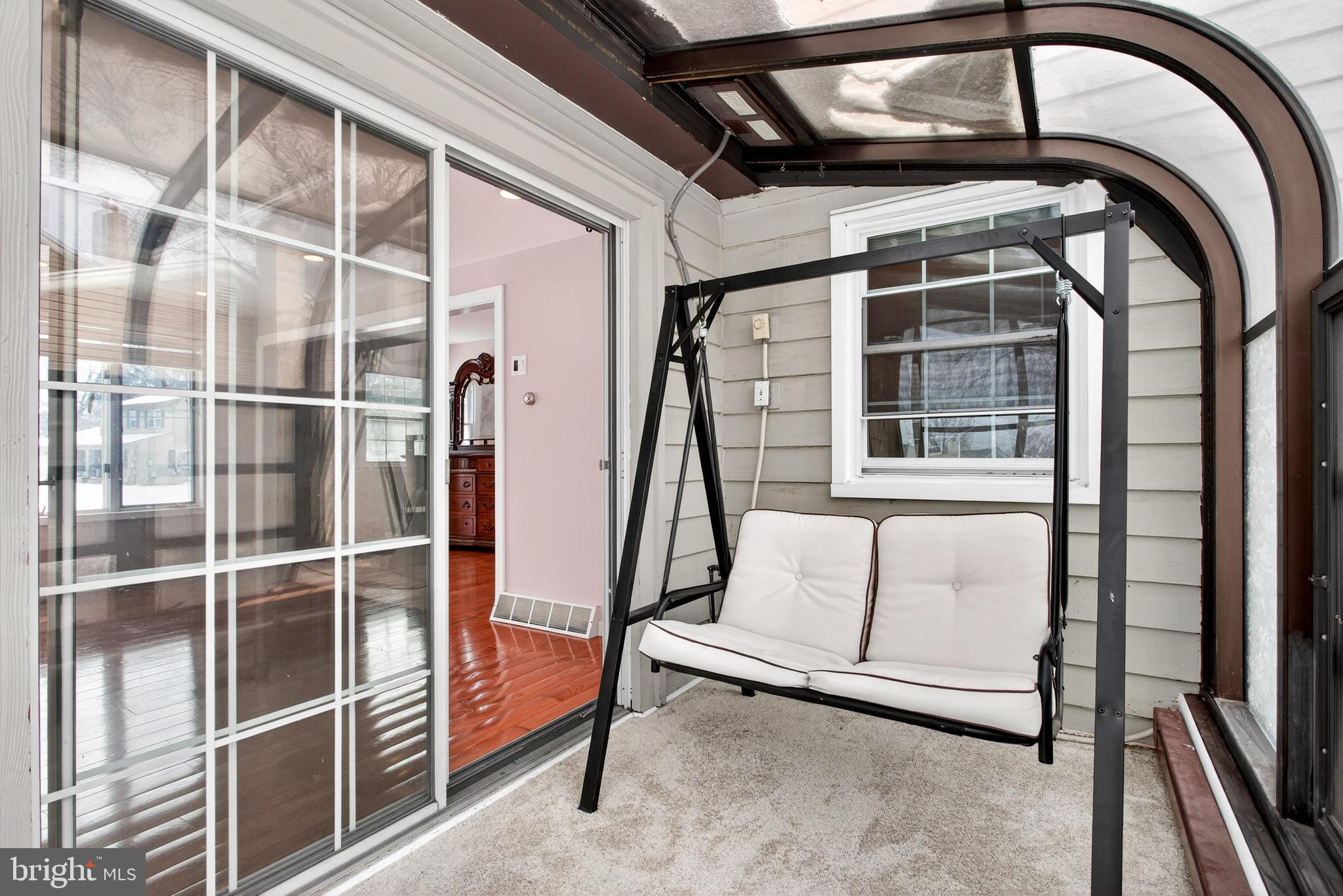 COLONIAL VIL - Residential