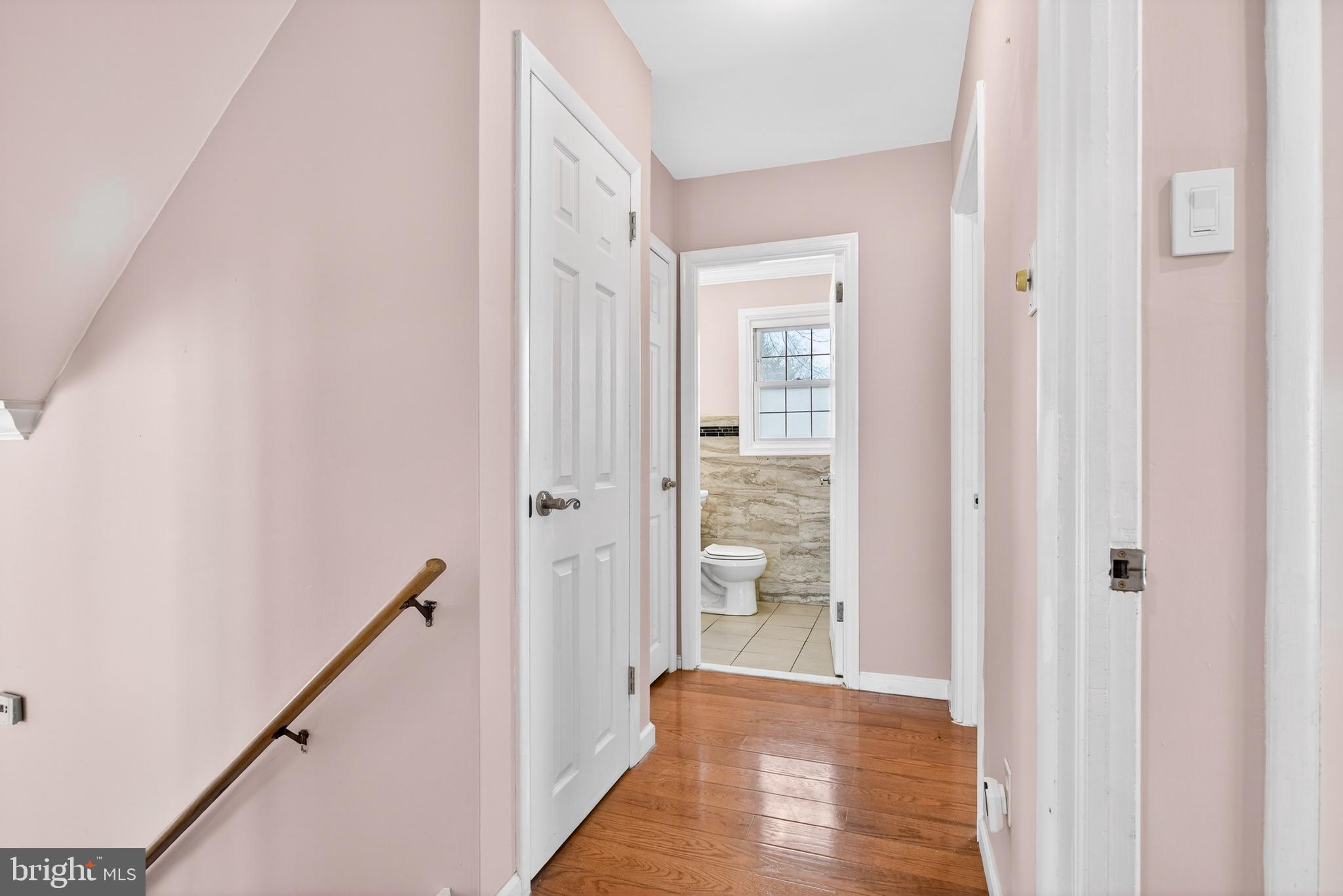 COLONIAL VIL - Residential