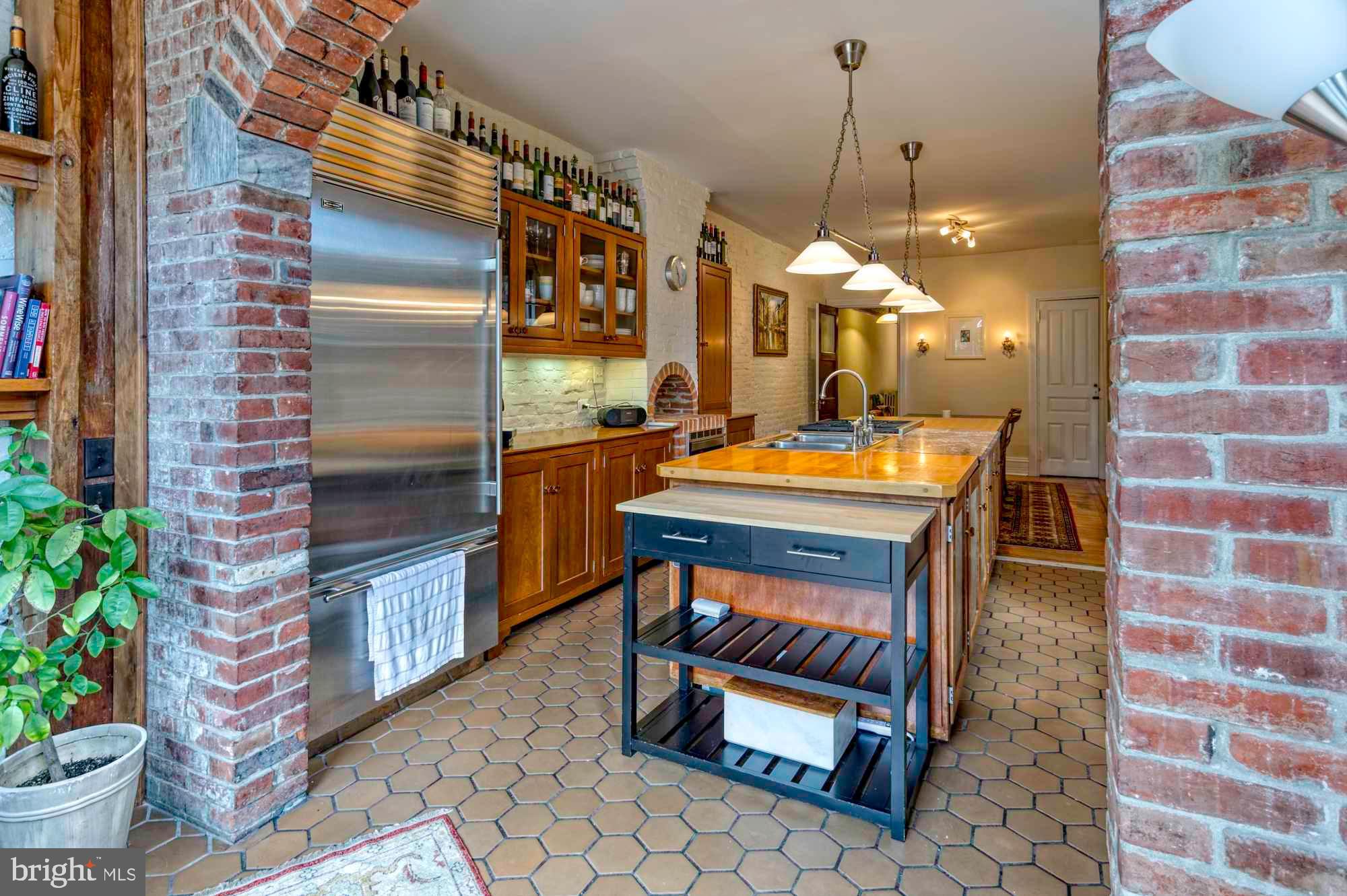 ART MUSEUM AREA - Residential