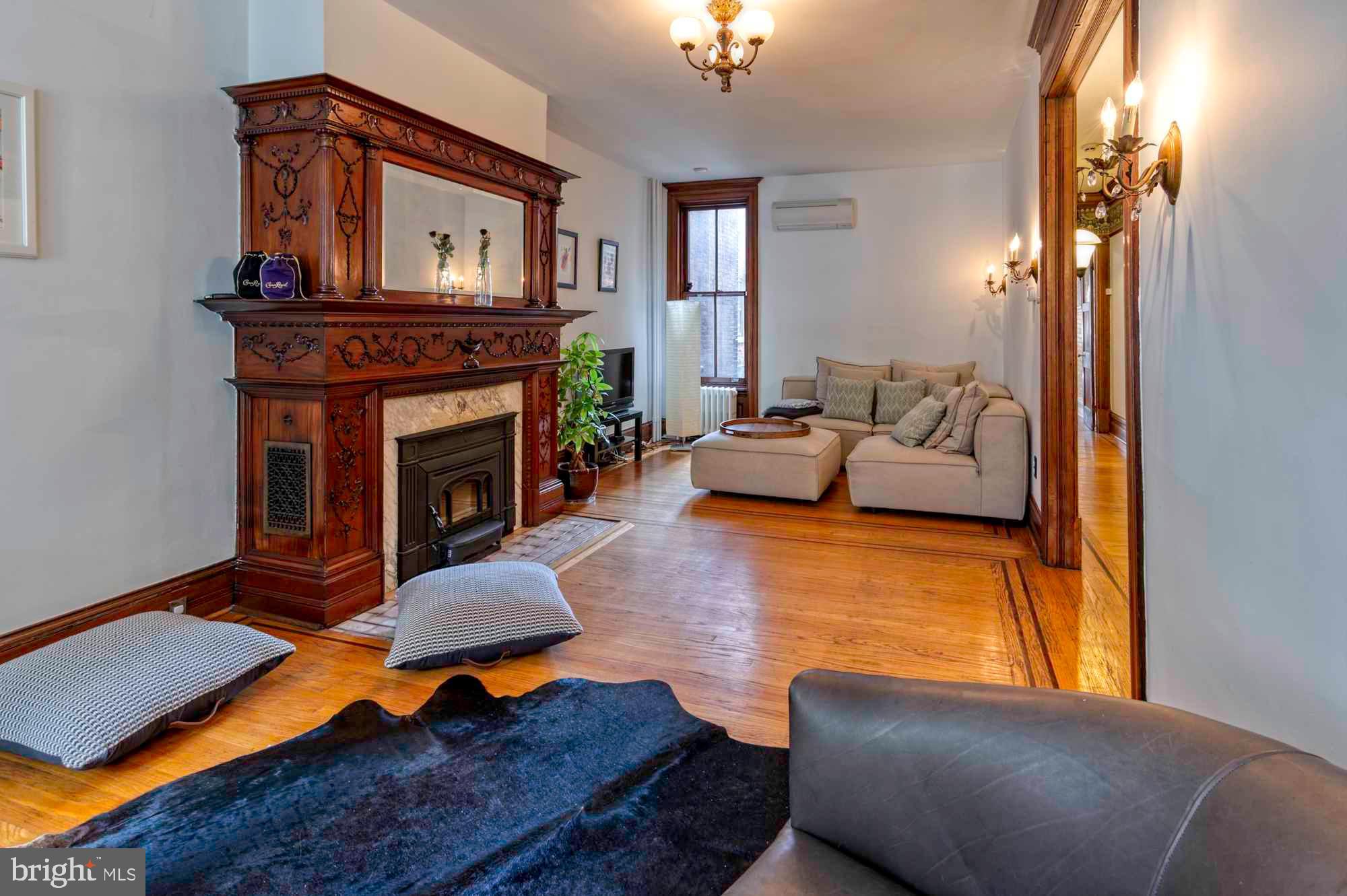 ART MUSEUM AREA - Residential