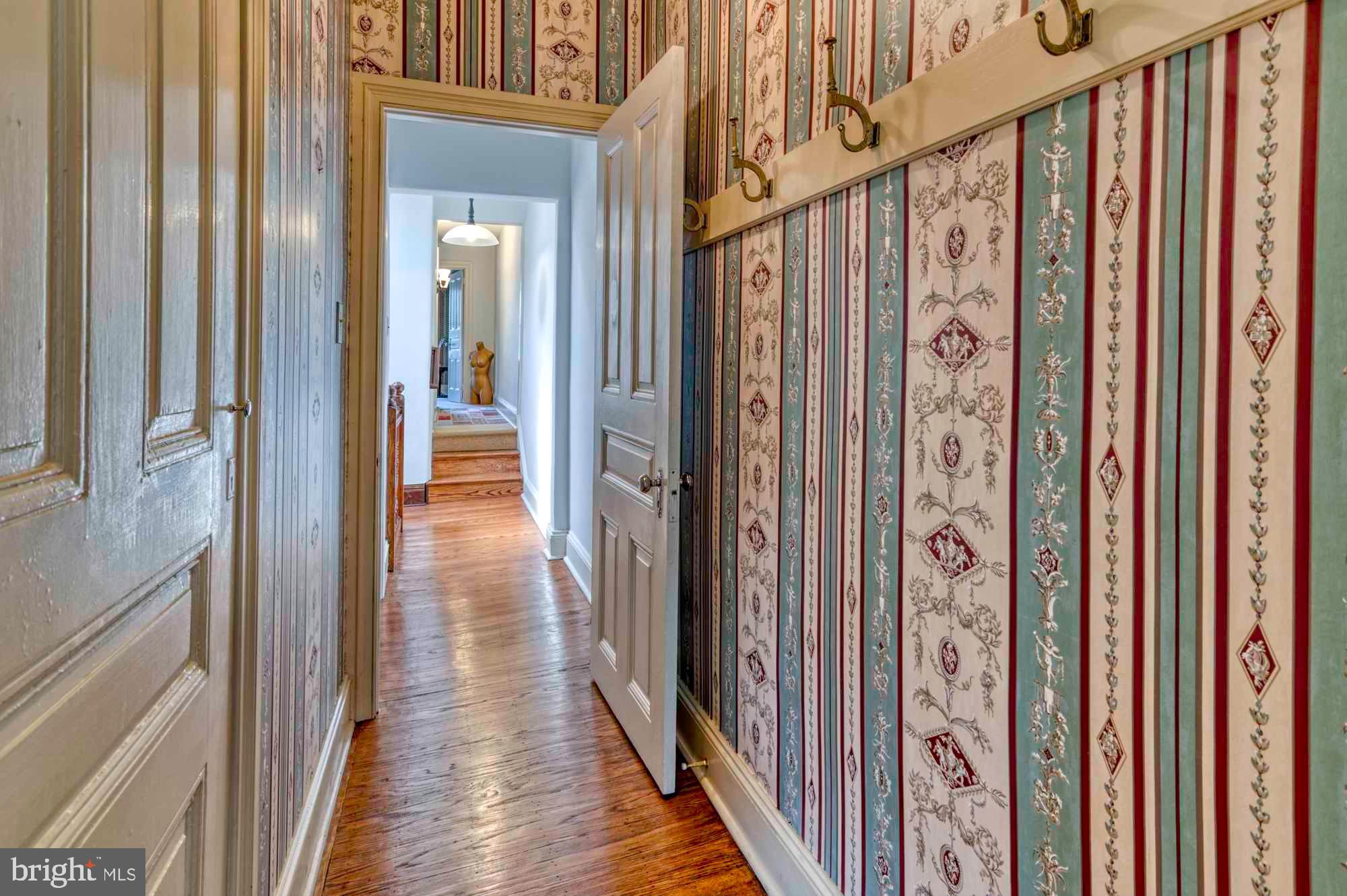 ART MUSEUM AREA - Residential